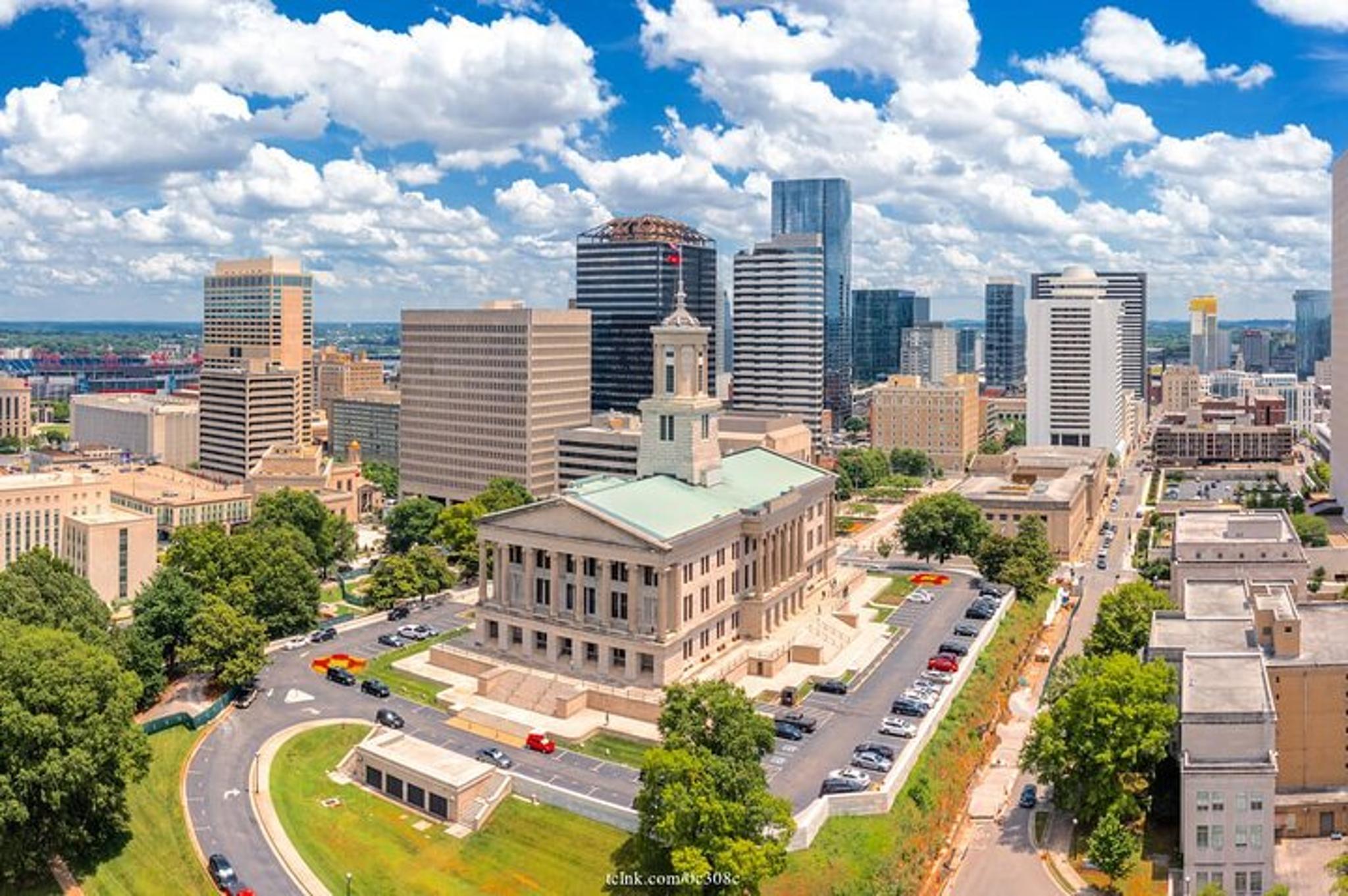 Nashville Walking Tour with Johnny Cash Museum Admission - Image 4