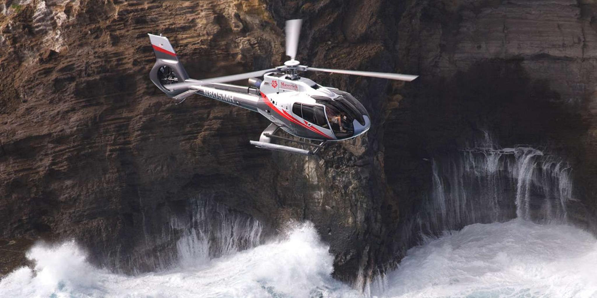 Maui and Molokai Scenic Helicopter Tour - Image 2