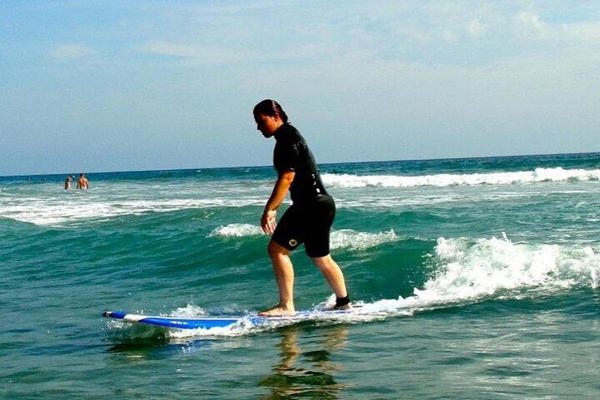 Huntington Beach Surfing Lessons - Image 4