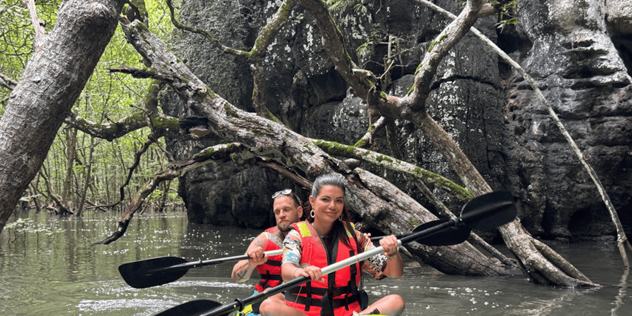 Sarasota Mangrove Kayak Tour with Hidden Beach - Image 1