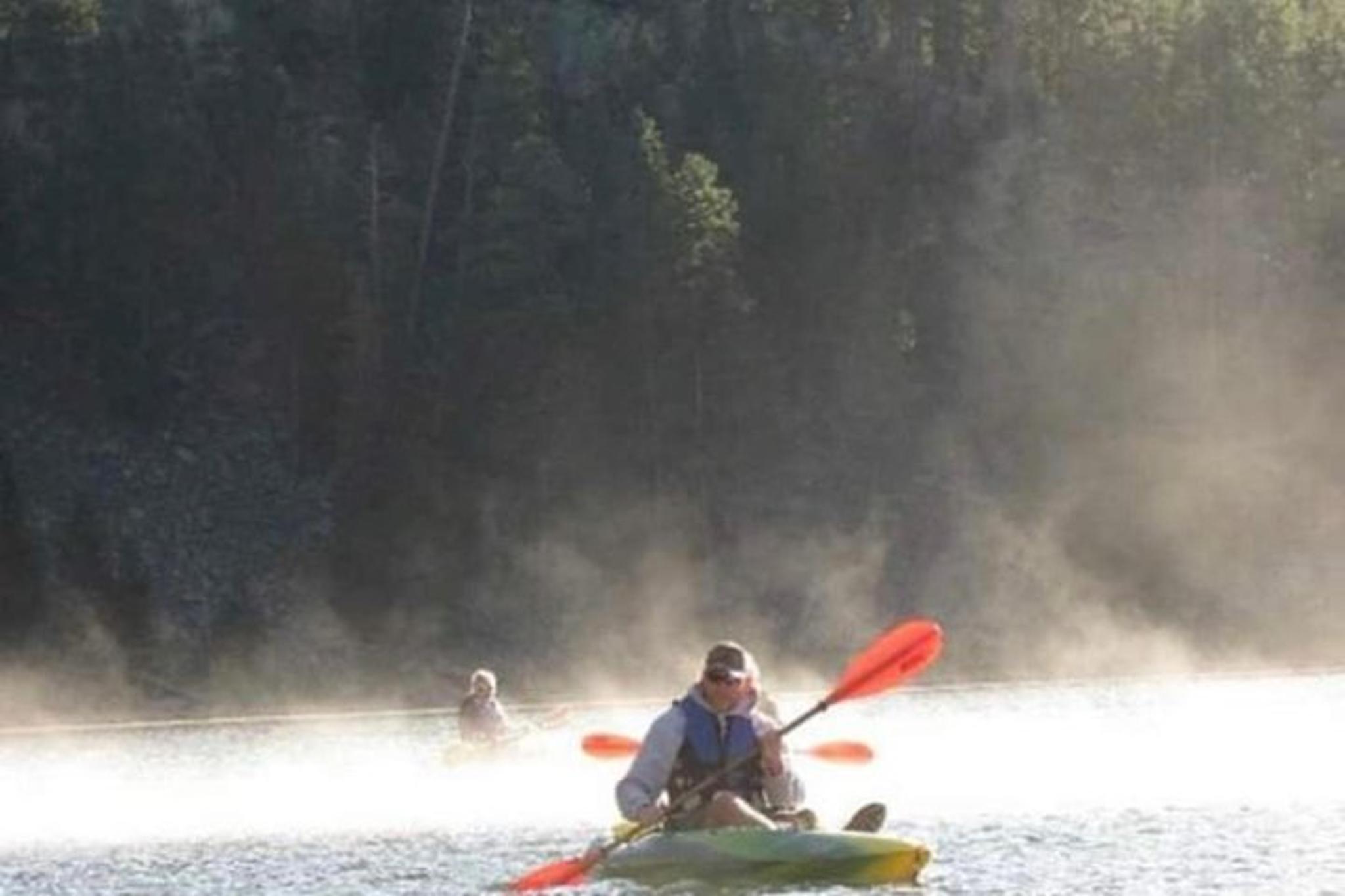South Dakota Kayaking and Paddle Boarding Adventure - Image 4