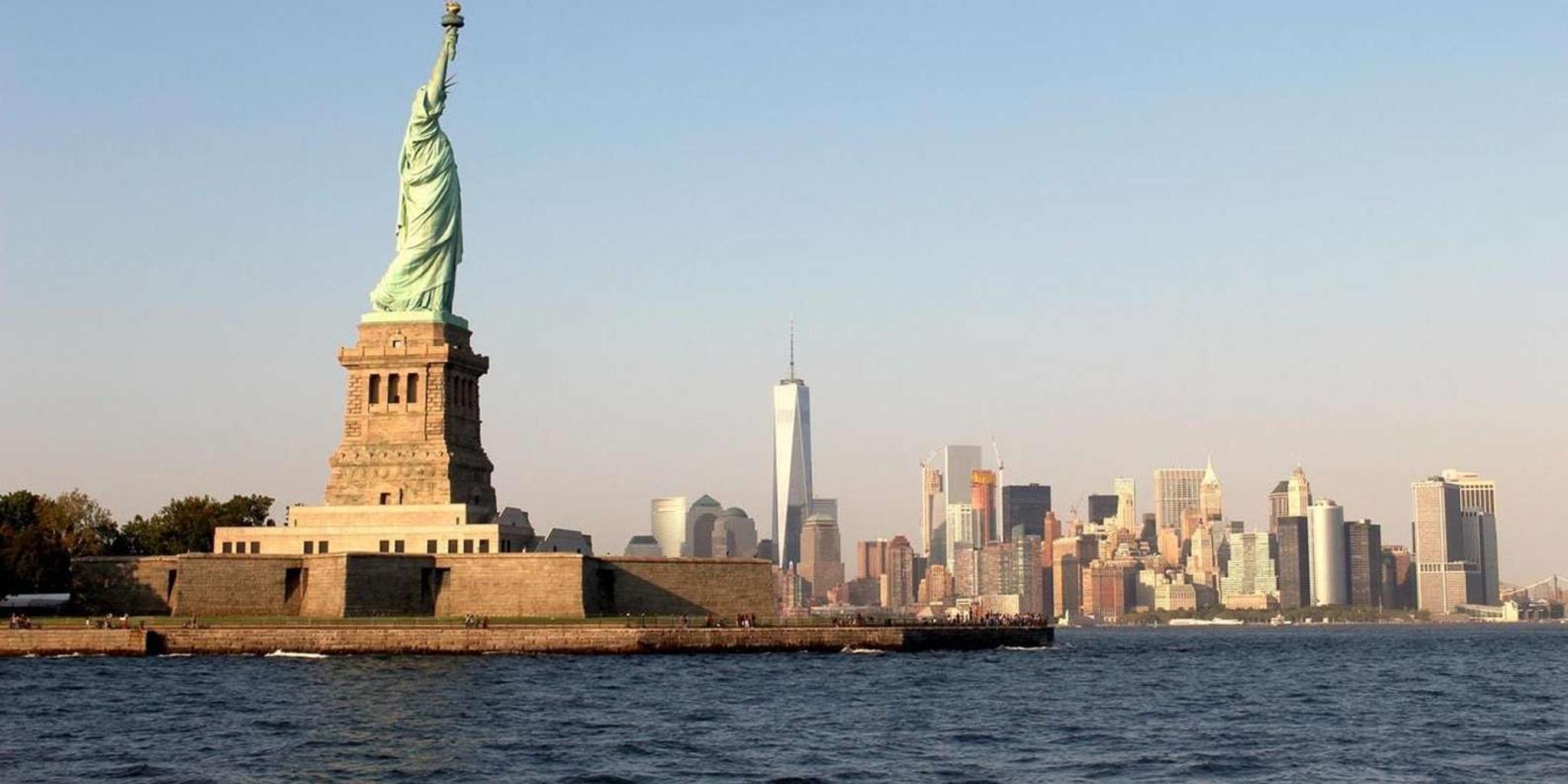 New York City Statue of Liberty and Ellis Island Tour - Image 5