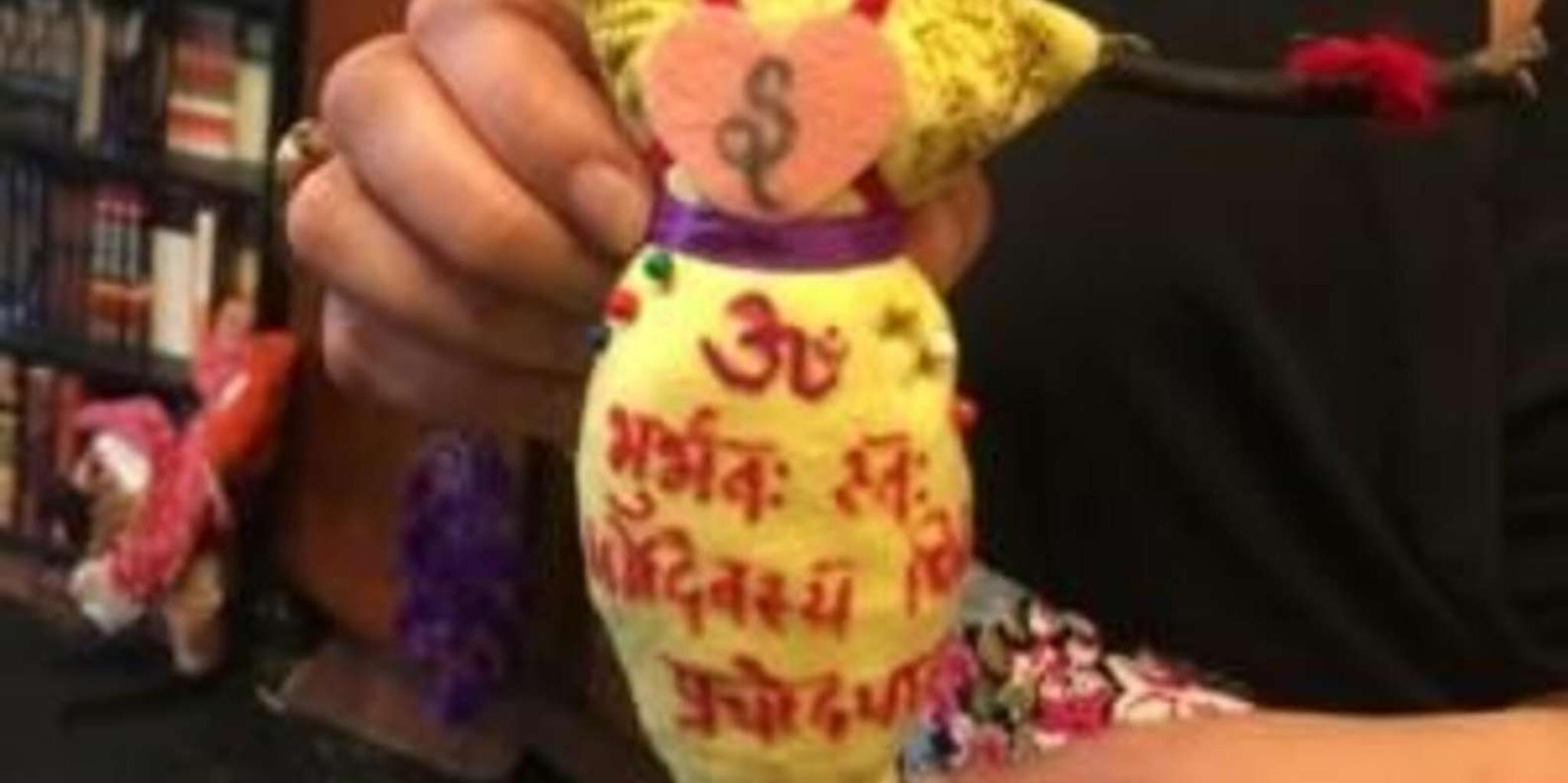 New Orleans Haunted Museum Tour with Psychic Reading - Image 3