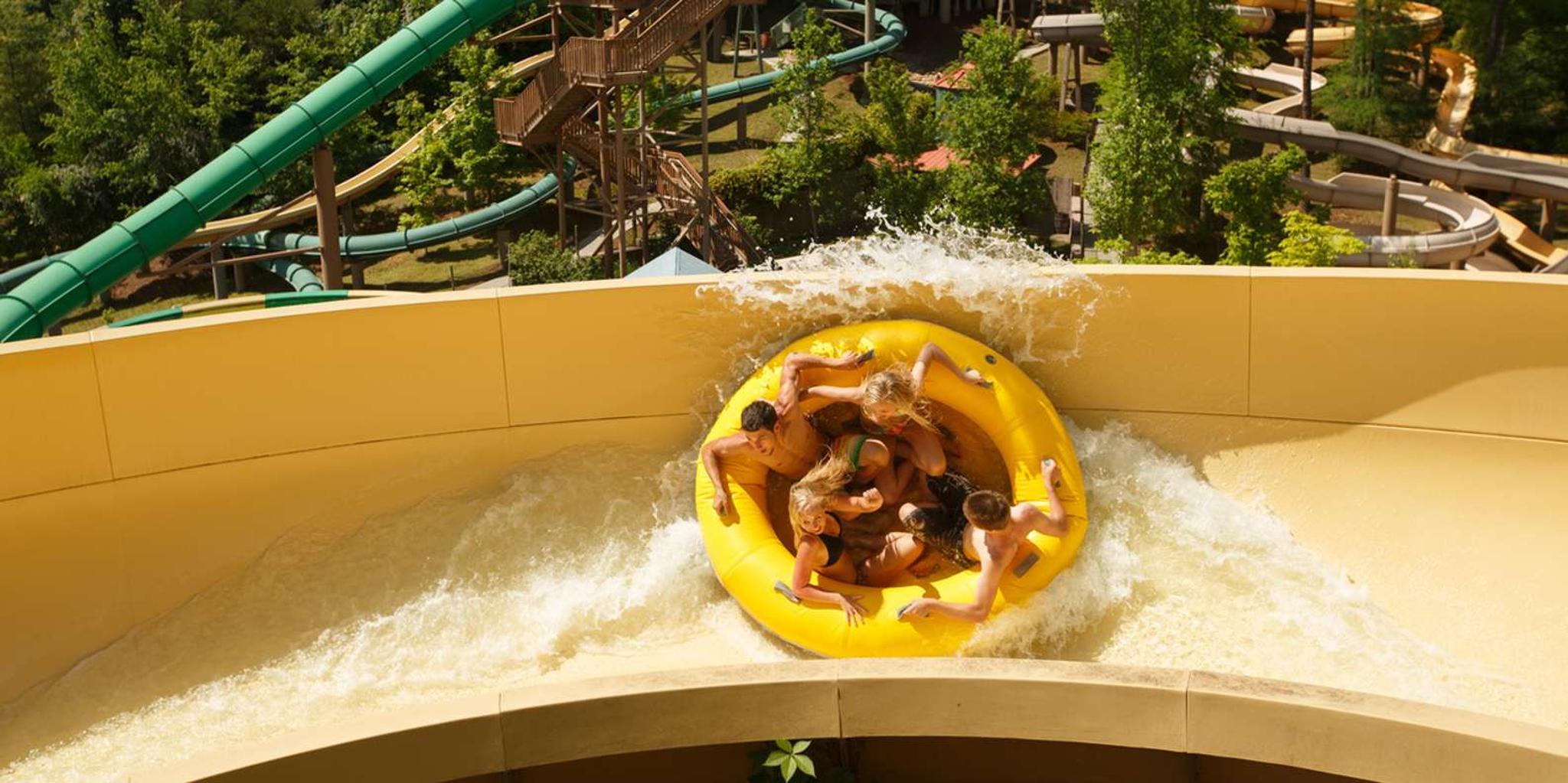 Pigeon Forge Dollywood's Splash Country Entry Ticket - Image 4