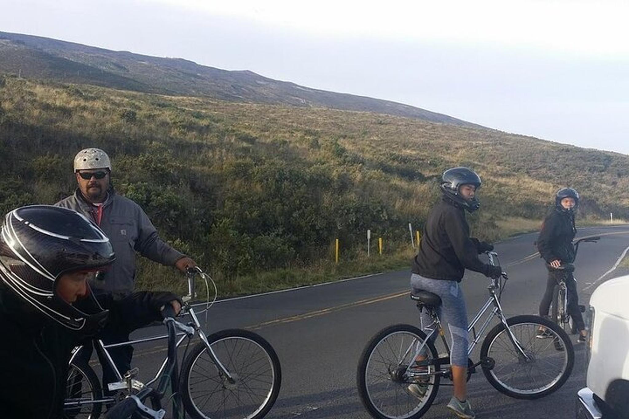 Maui Haleakala Sunrise Downhill Bike Tour - Image 5