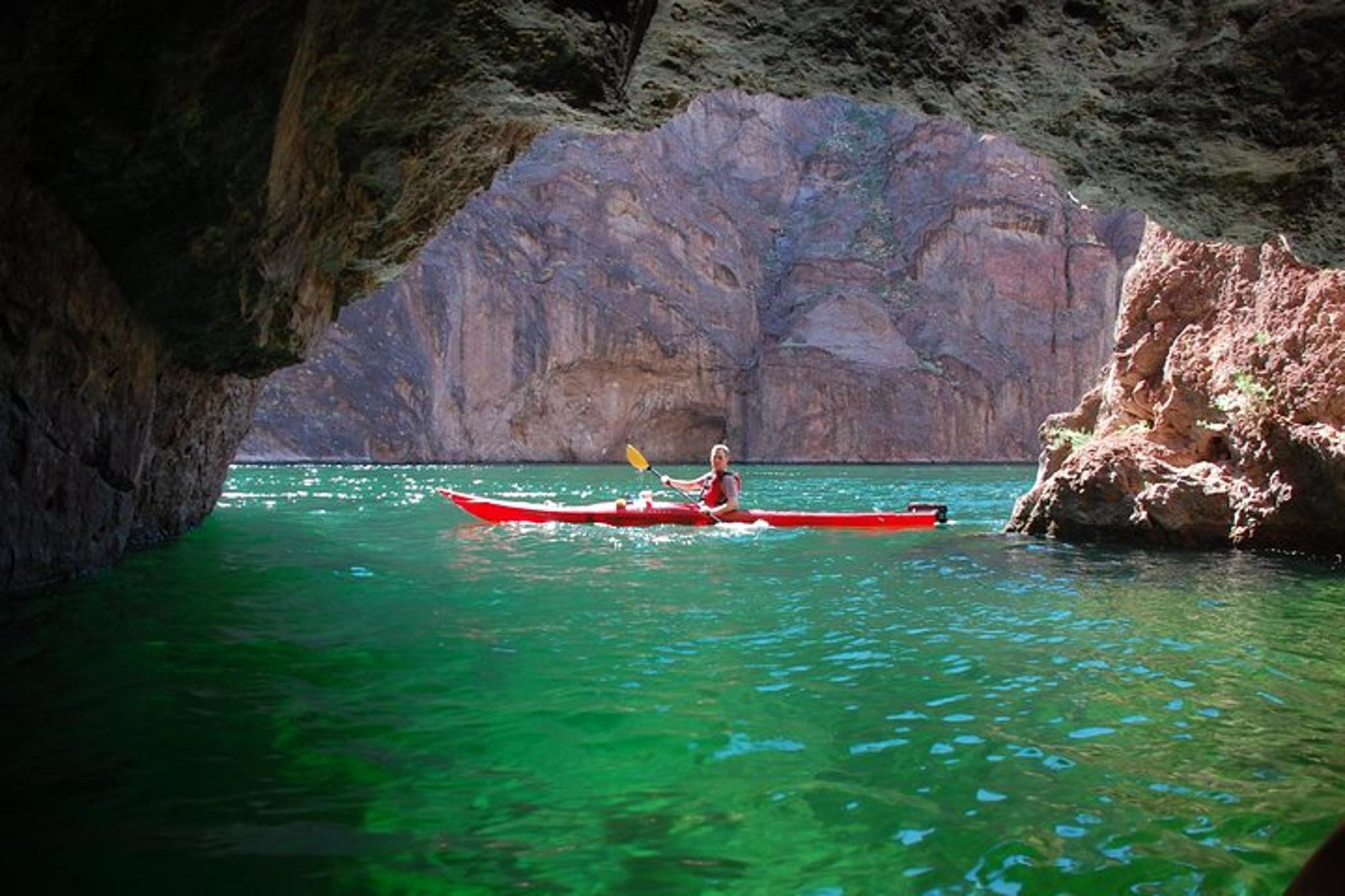 Willow Beach Colorado River Kayak Day Trip - Image 3