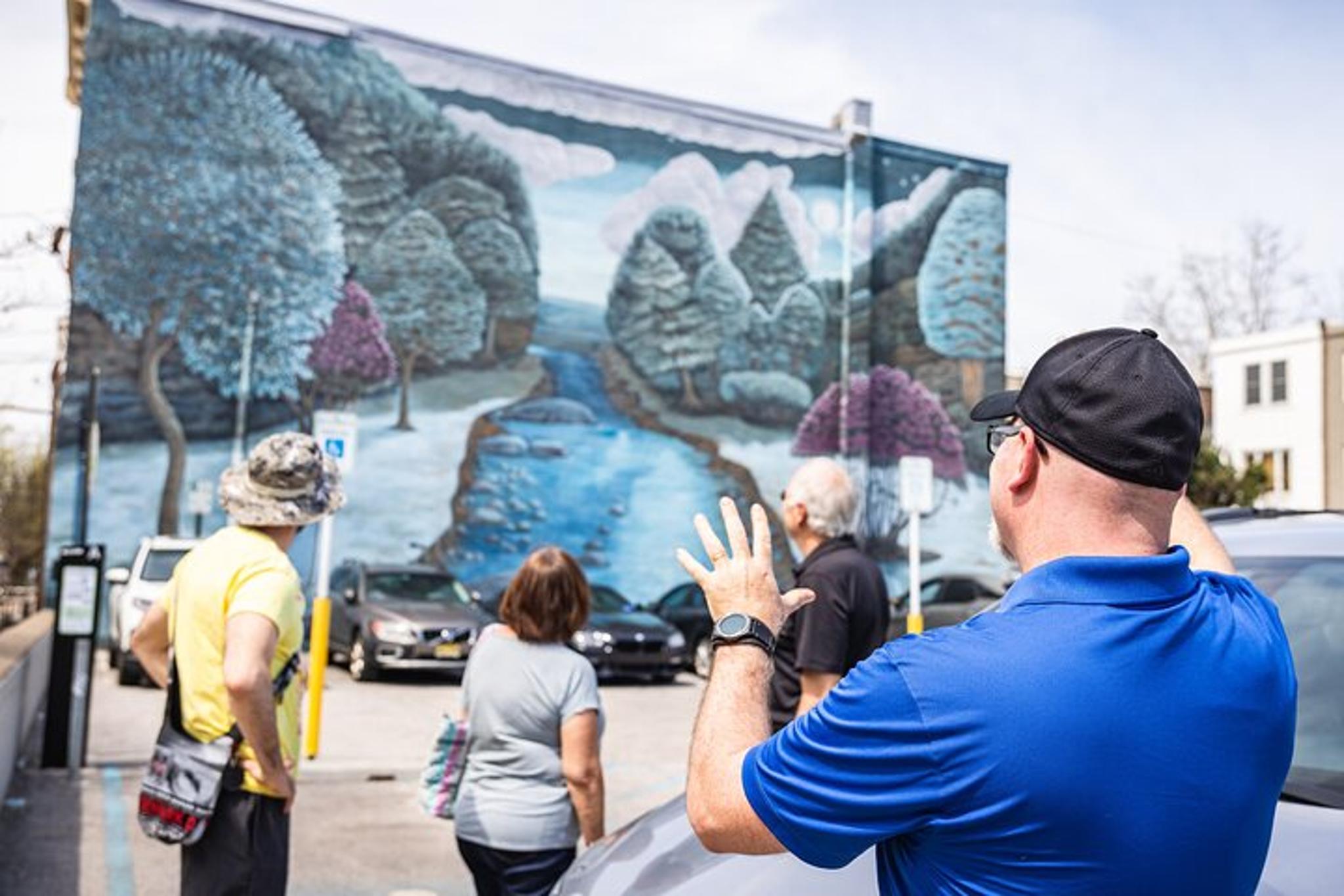 Philadelphia Walking Art Tour in South Philly 2 hr - Image 6