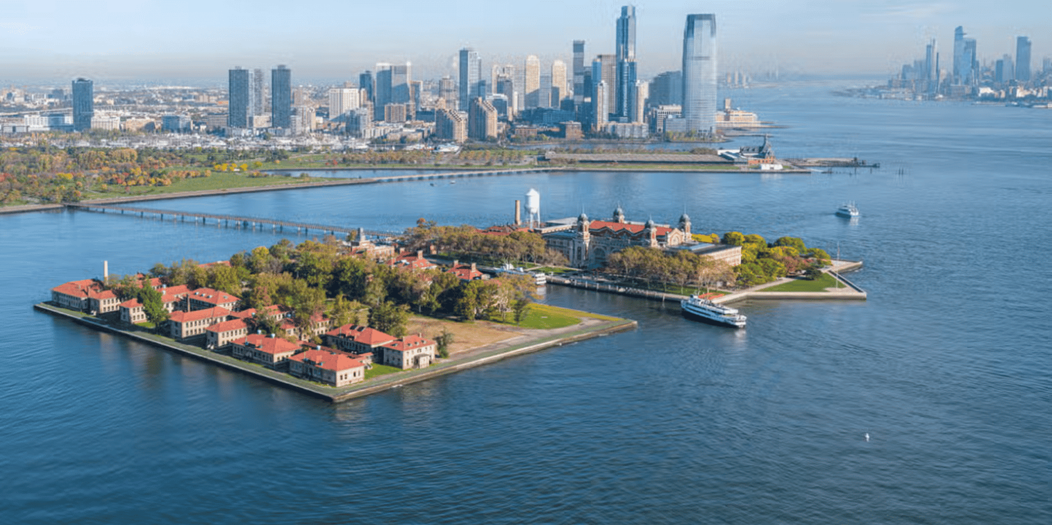 New York Statue of Liberty and Ellis Island Tour