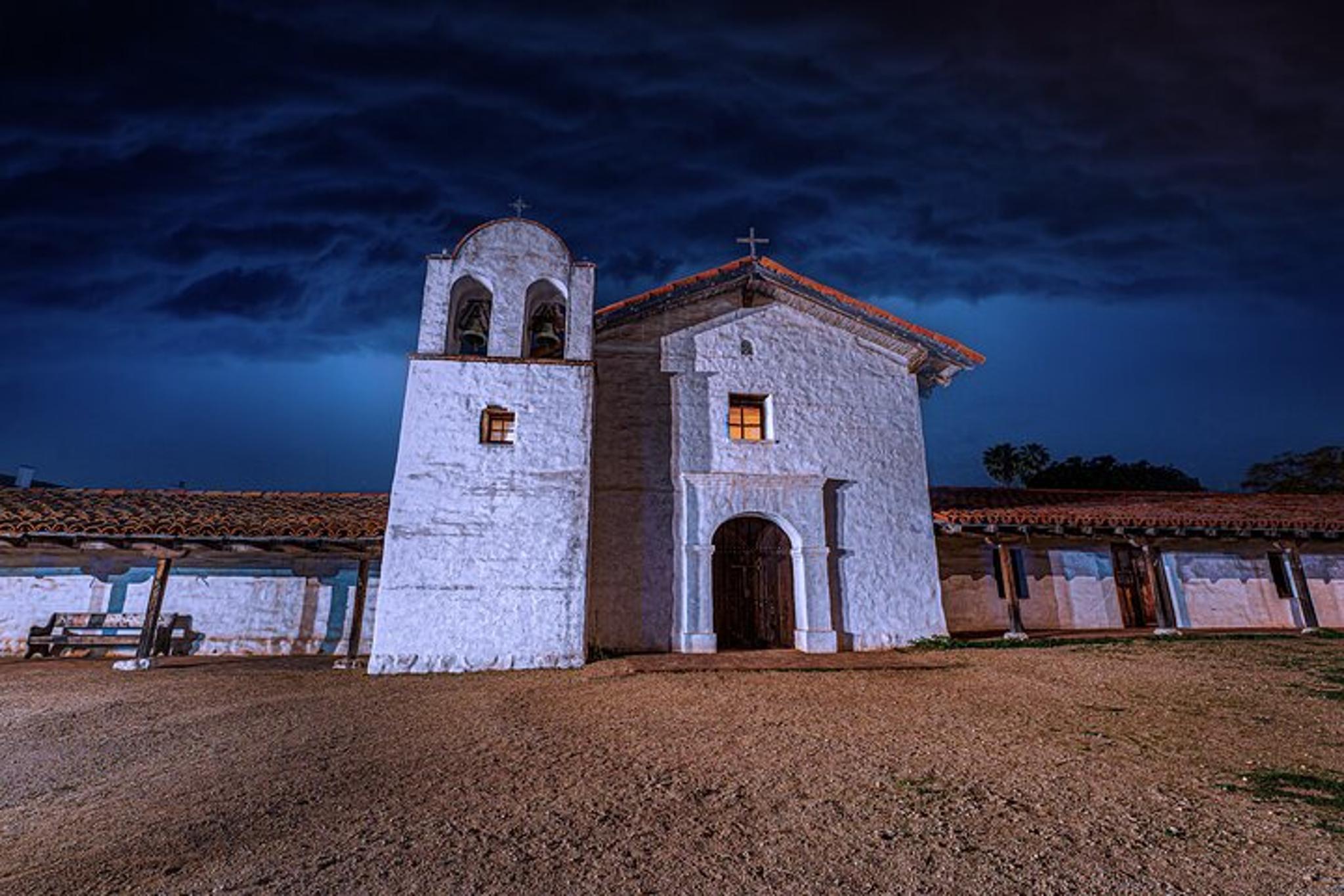 Santa Barbara Ghost Tour - Image 5