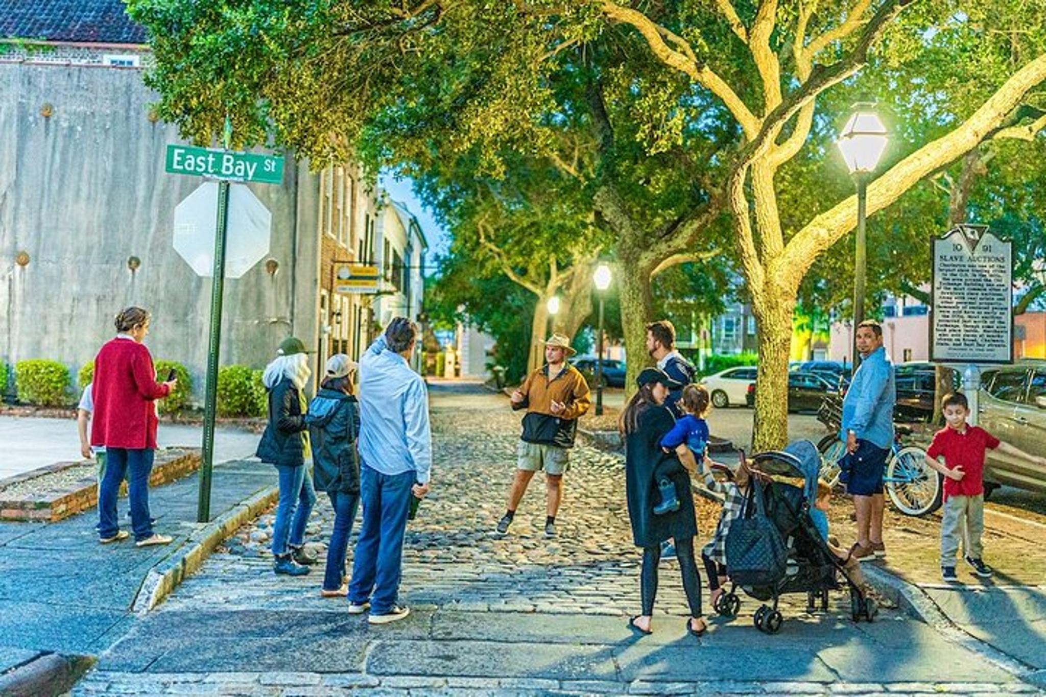 Charleston Cocktail Tour Prohibition & True Crime - Image 4