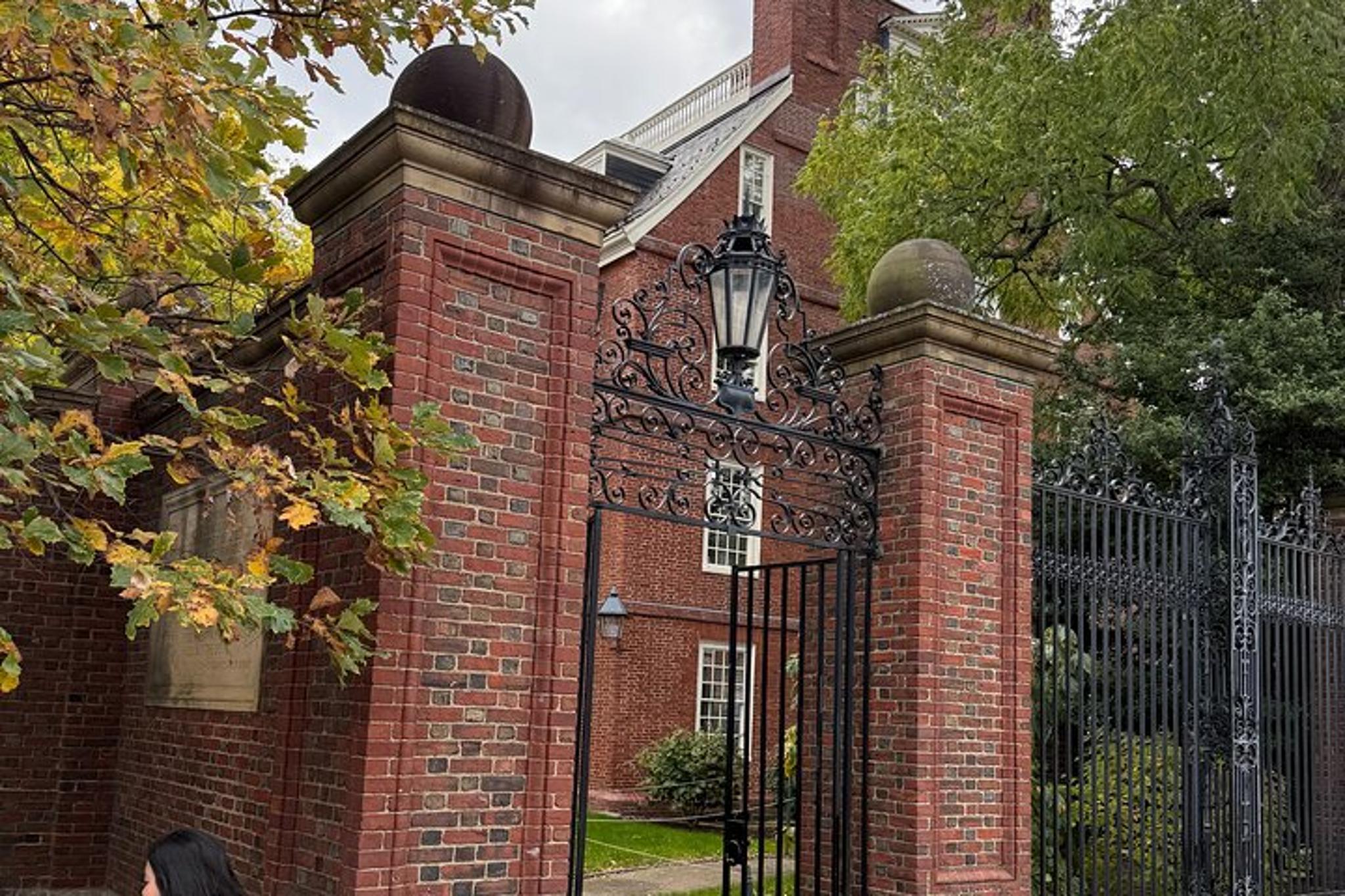Cambridge Ghost Walking Tour with Smartphone Guide - Image 5