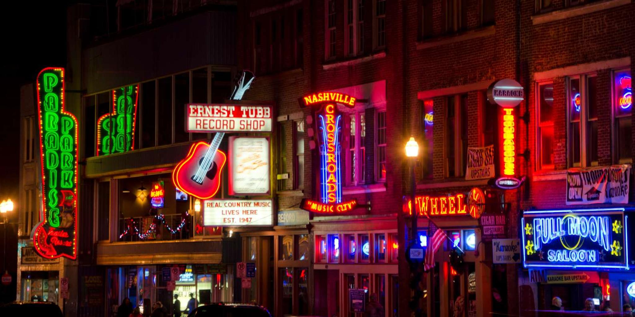 Nashville Music History and Moonshine Pub Crawl - Image 2