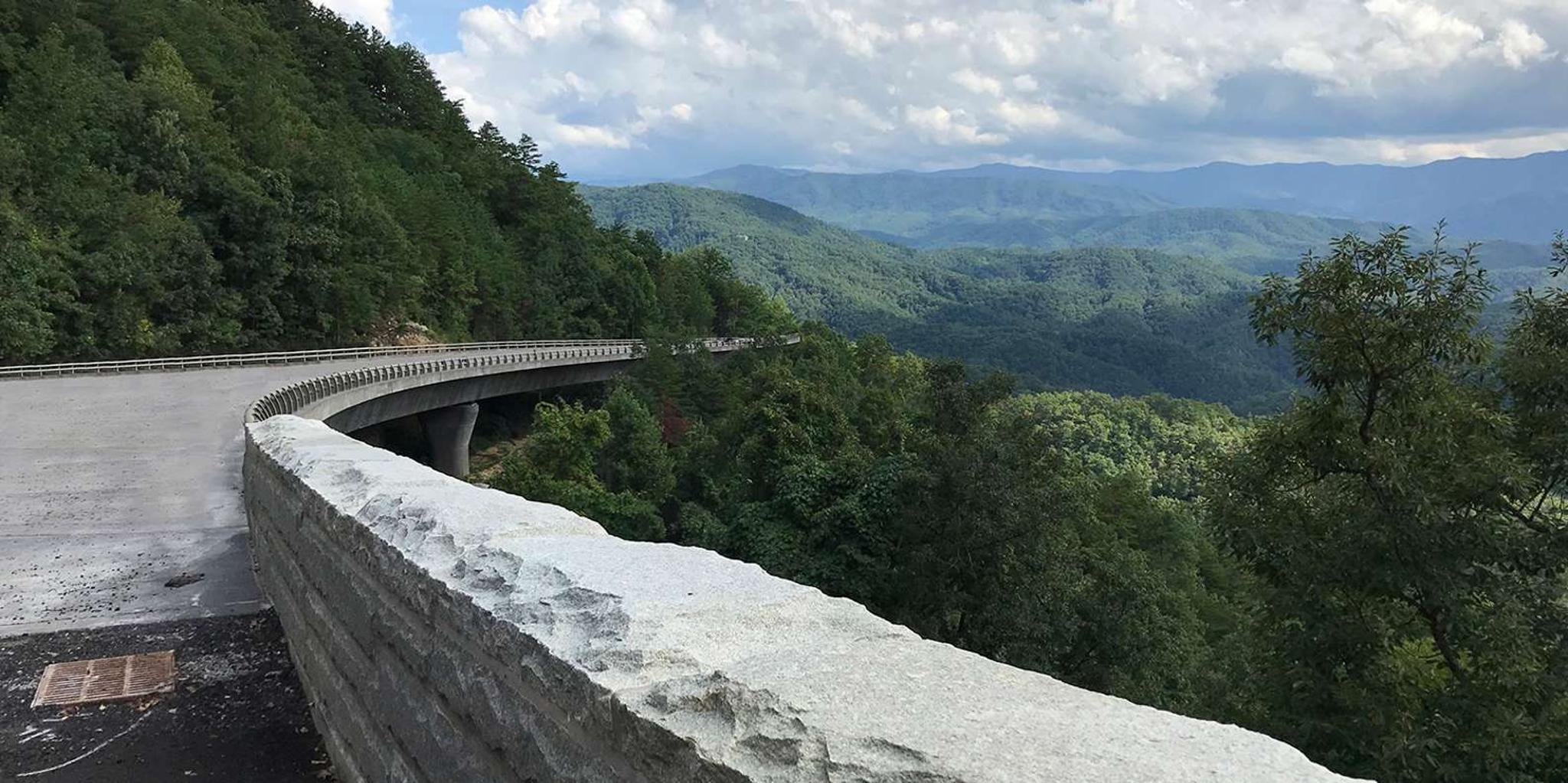Pigeon Forge Foothills Parkway Jeep Tour 2.5 hr - Image 2