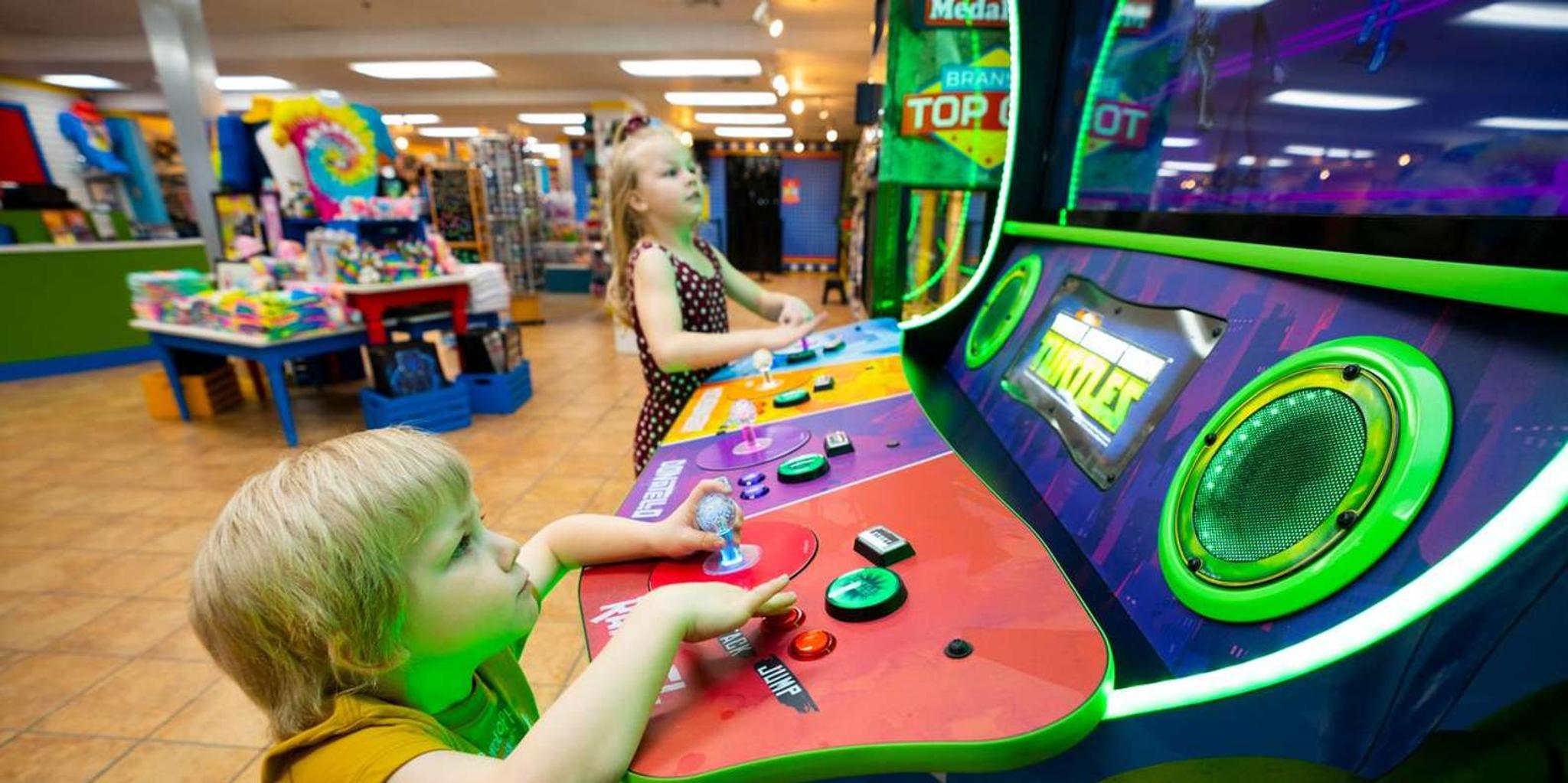 Branson Ripley's Fun Park Entry Ticket - Image 1