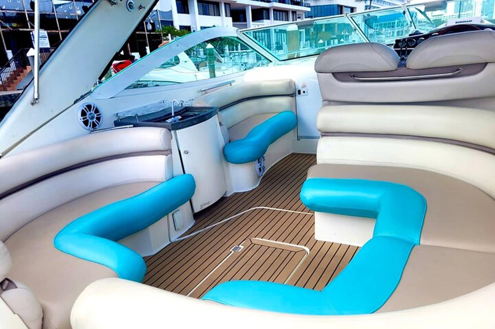 Miami Private Yacht Rental - Image 2