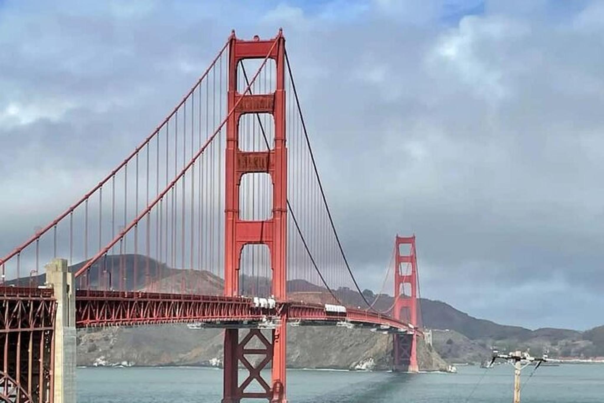 San Francisco Walking Tour with Local Guide - Image 1