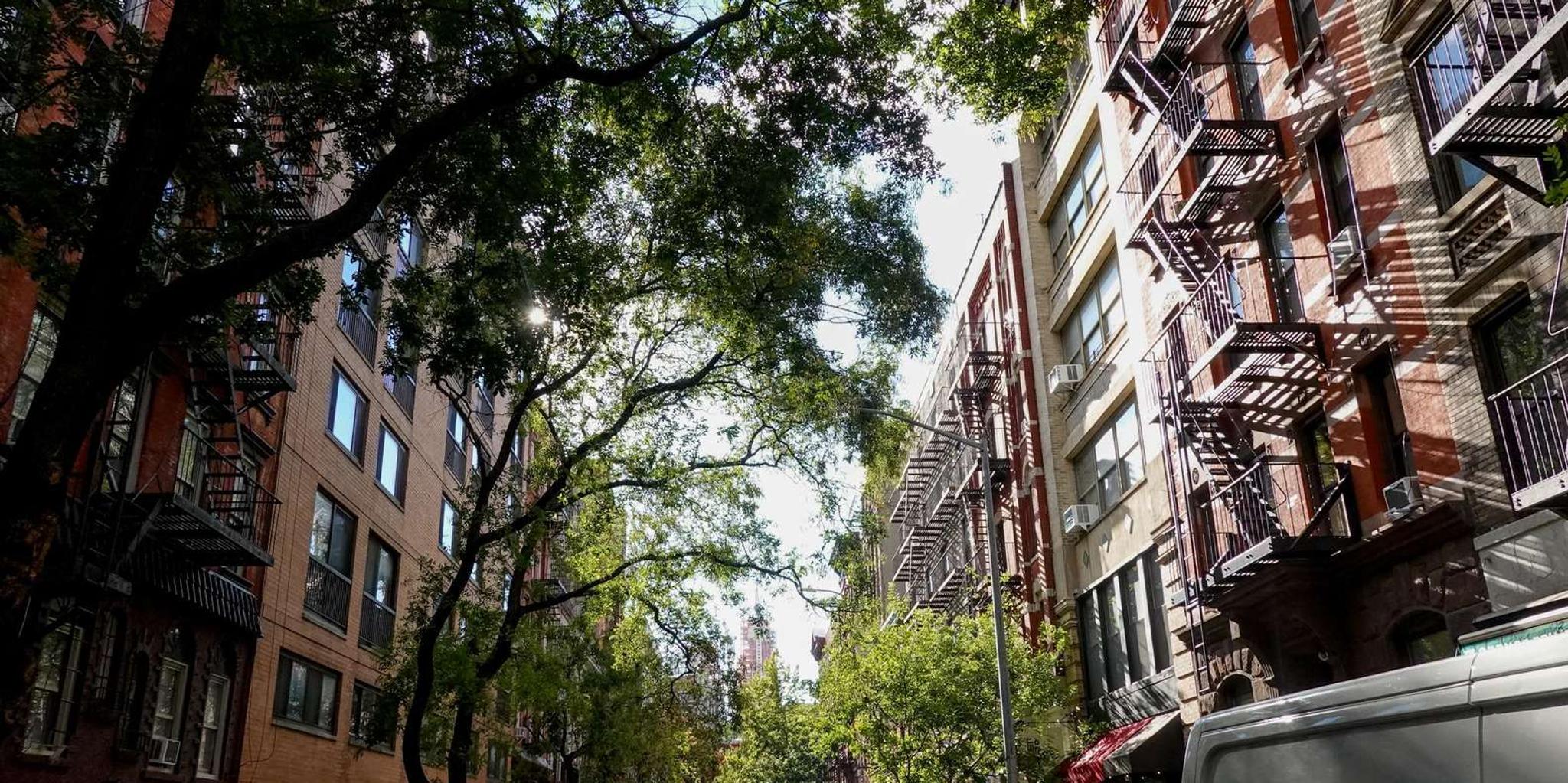 New York City Walking Tour of Greenwich Village - Image 6
