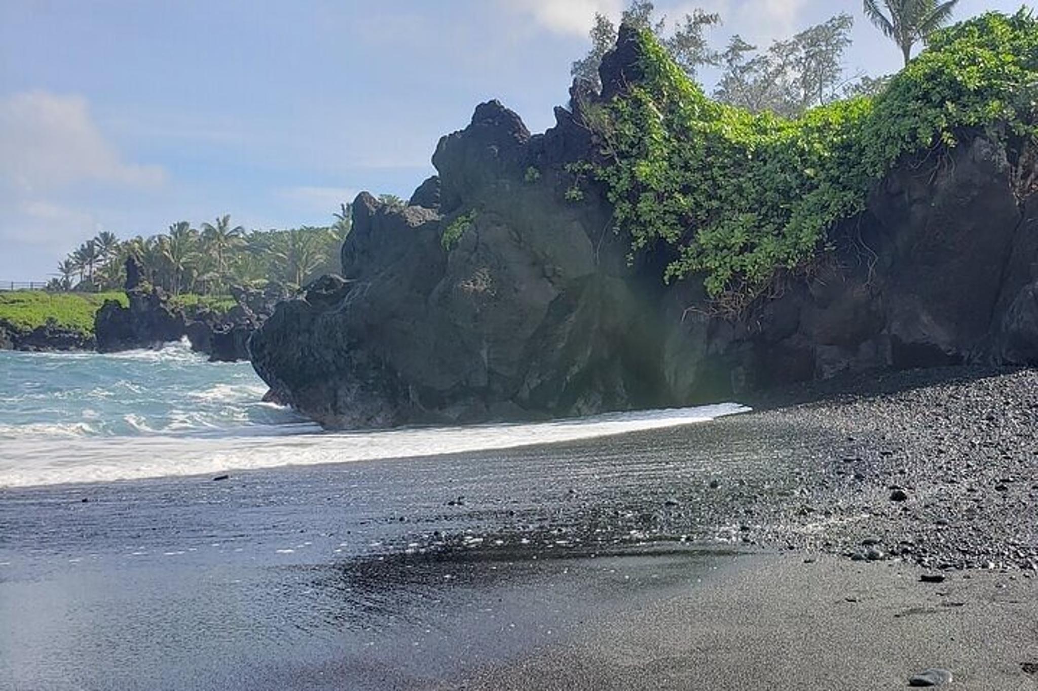 Maui Road to Hana Tour - Image 3