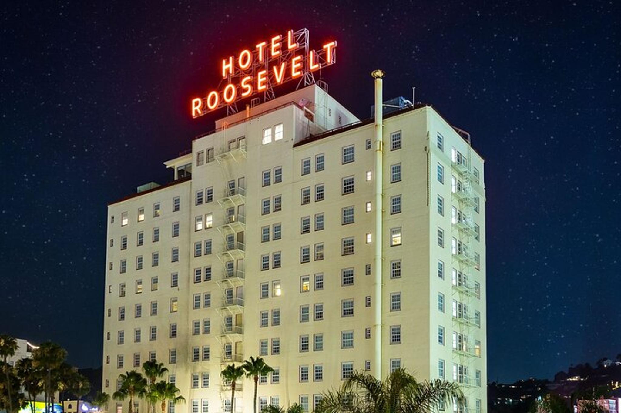 Los Angeles Ghost Tour at Night