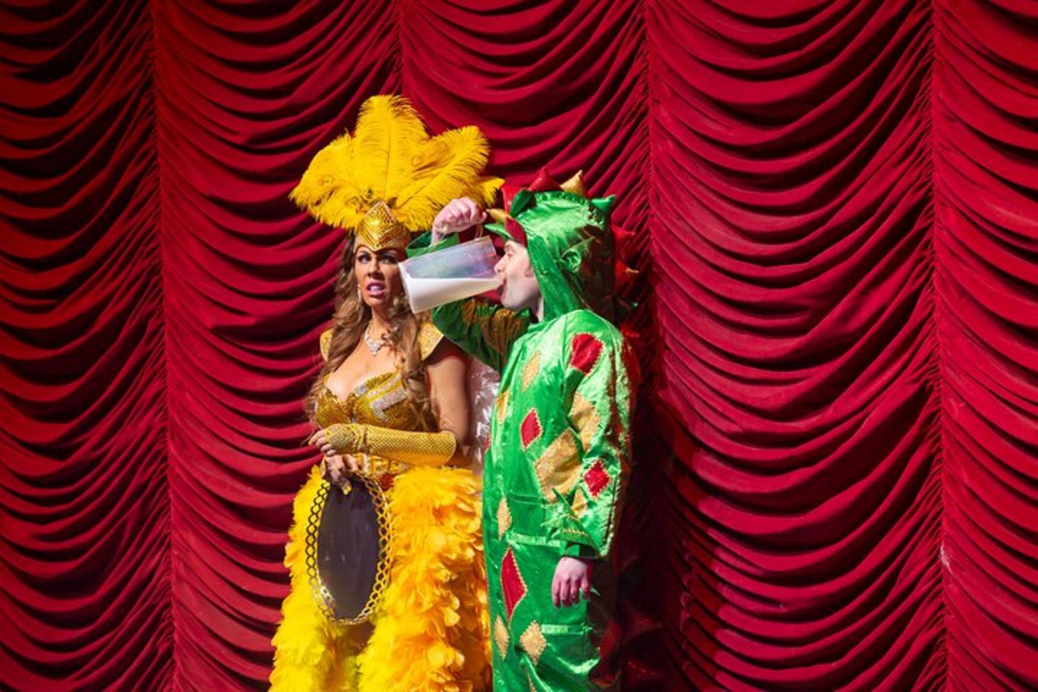 Lake Tahoe Magic Show with Piff the Magic Dragon - Image 4