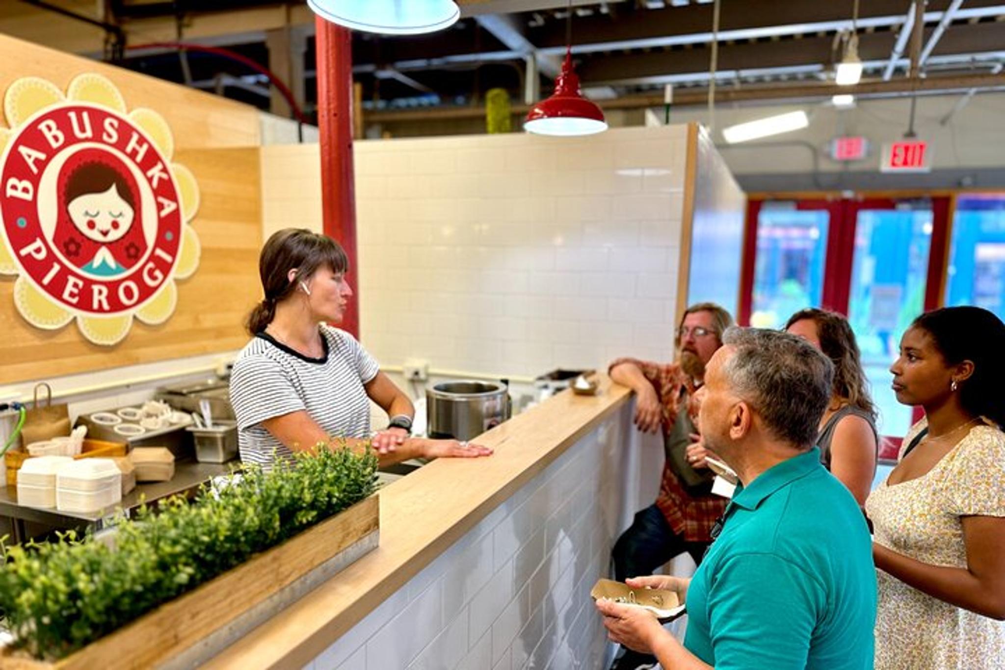 Cincinnati Food Tour with 6 Local Delicacies - Image 3