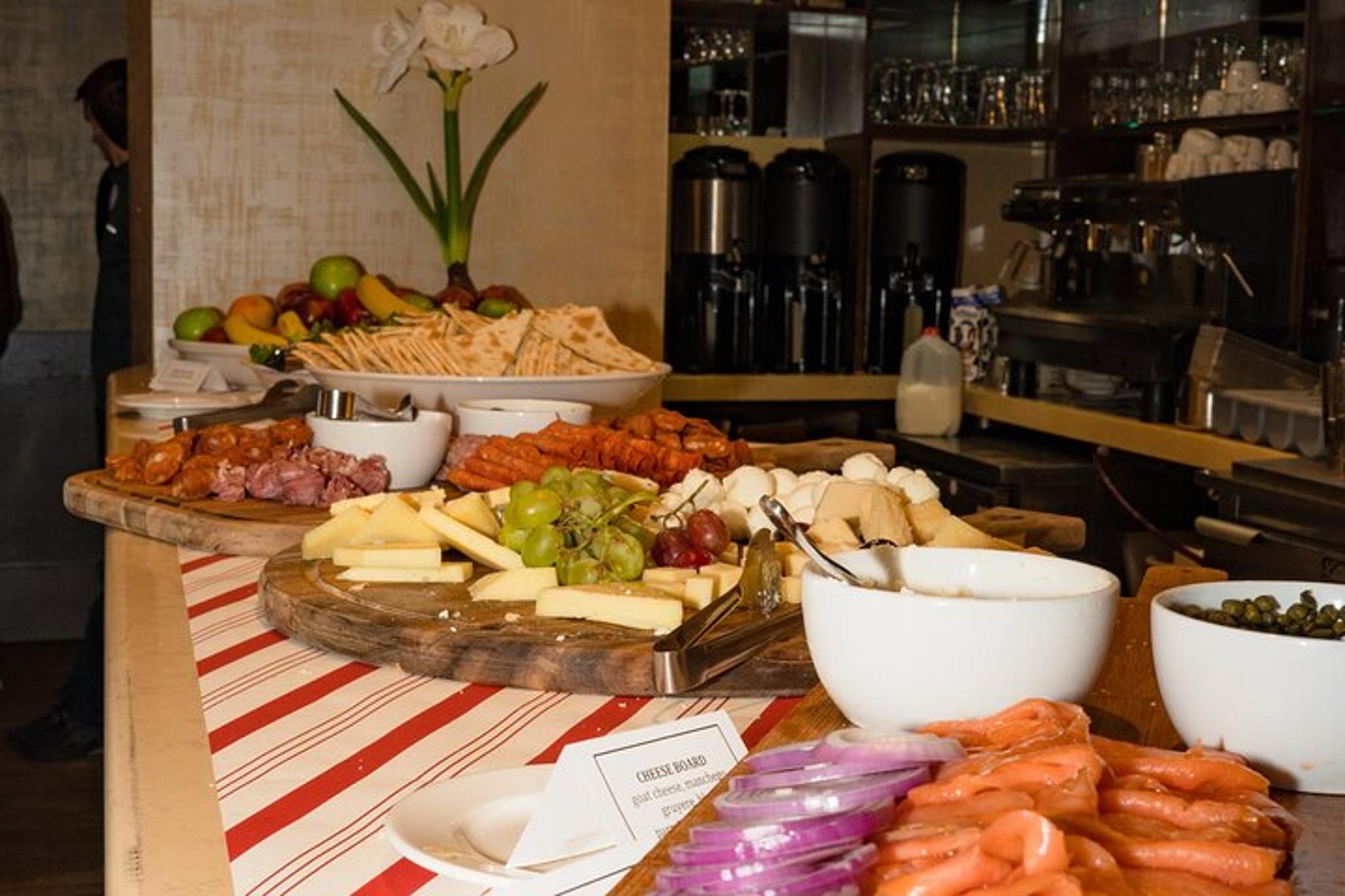 New York City Thanksgiving Day Parade Brunch - Image 5
