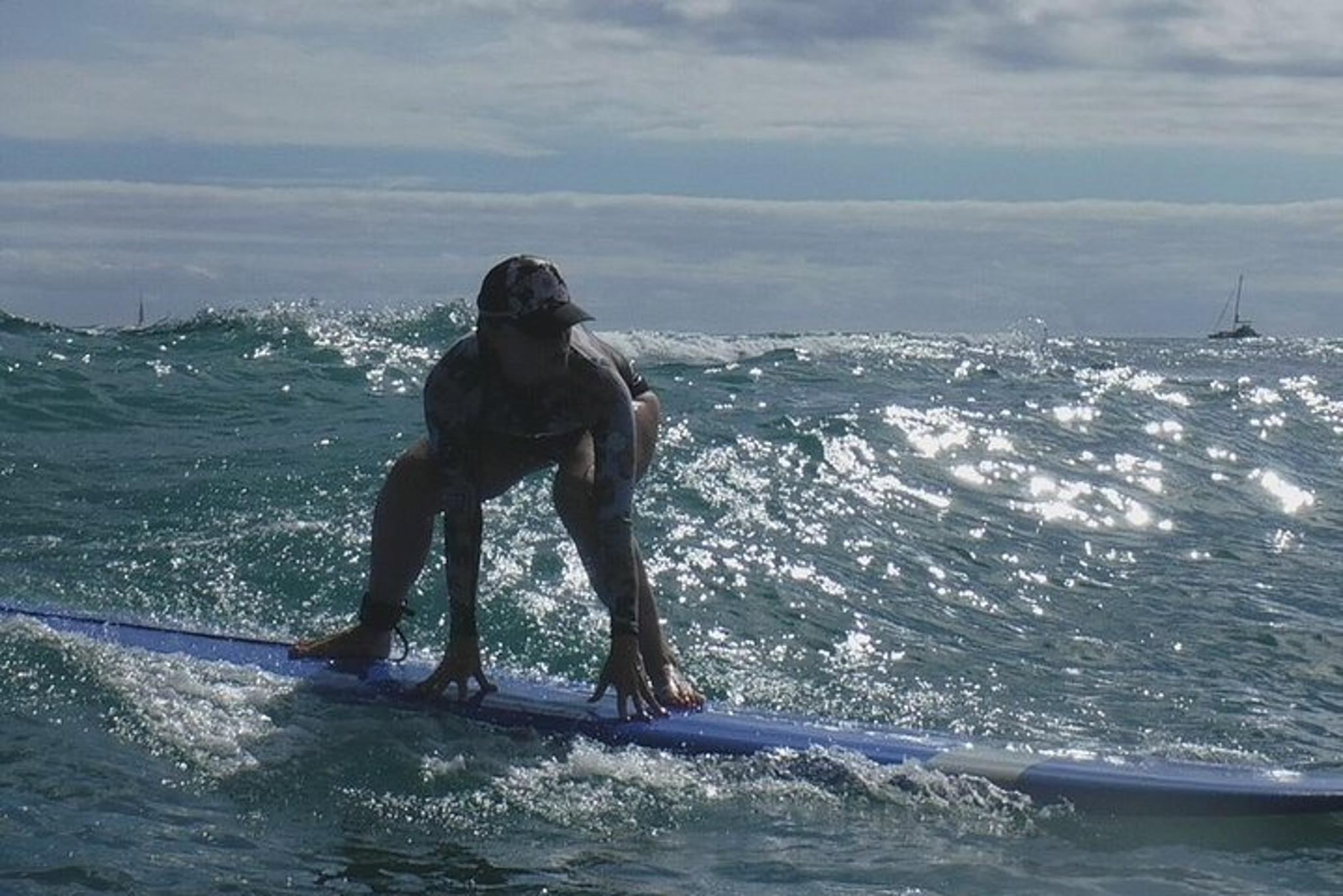 Honolulu Surfing Lesson 1.5 hr - Image 4