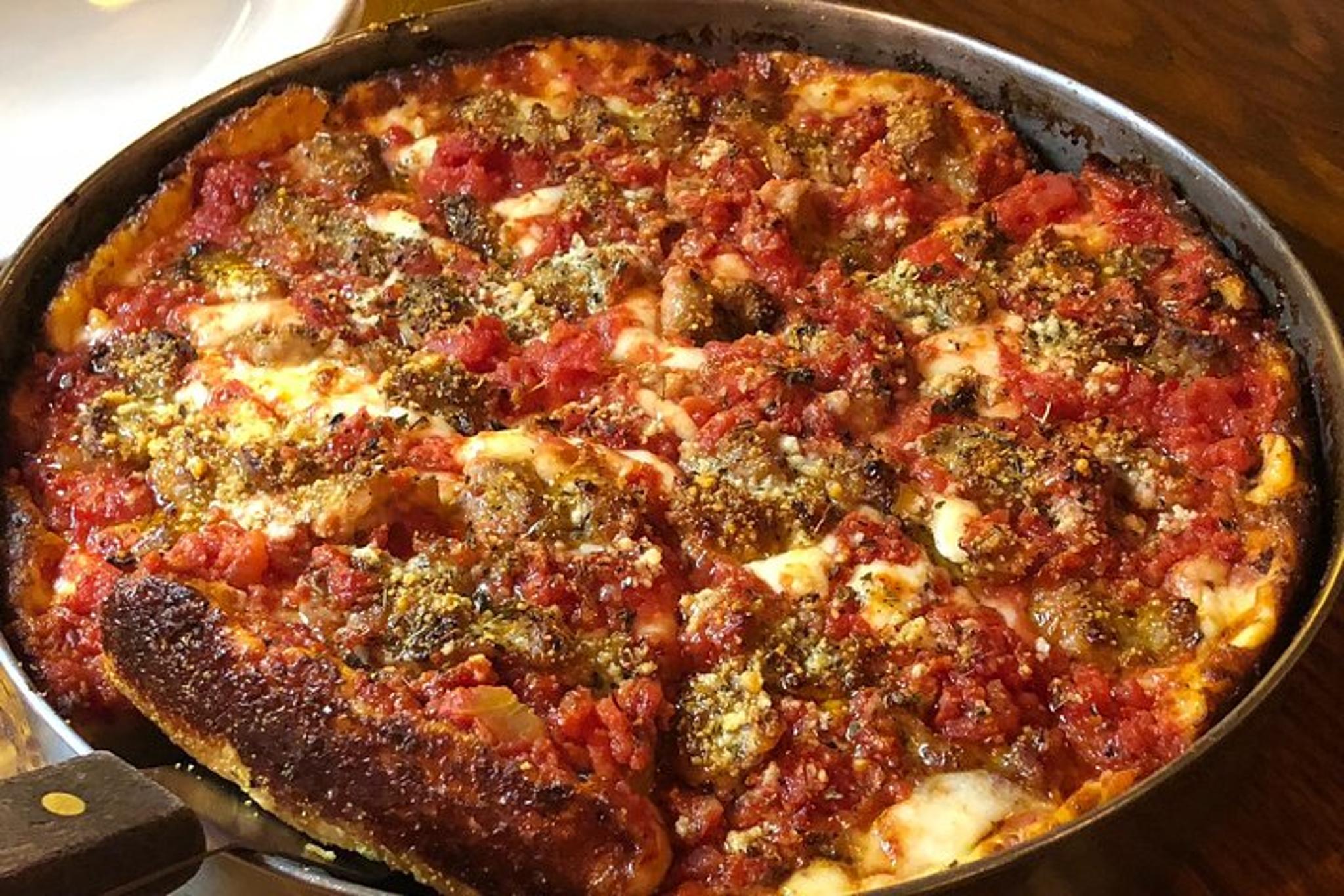 Chicago Pizza Crawl in River North - Image 4