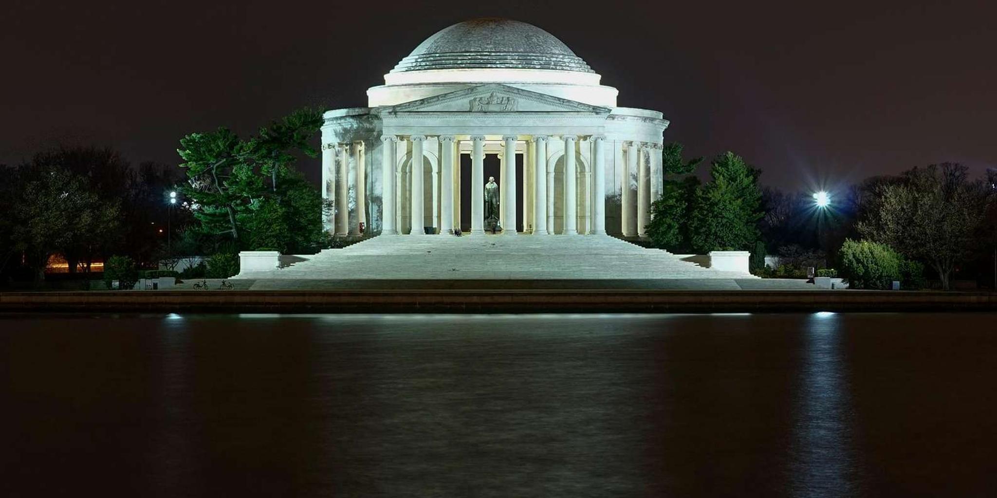 Washington DC Private Night Monuments Tour - Image 3
