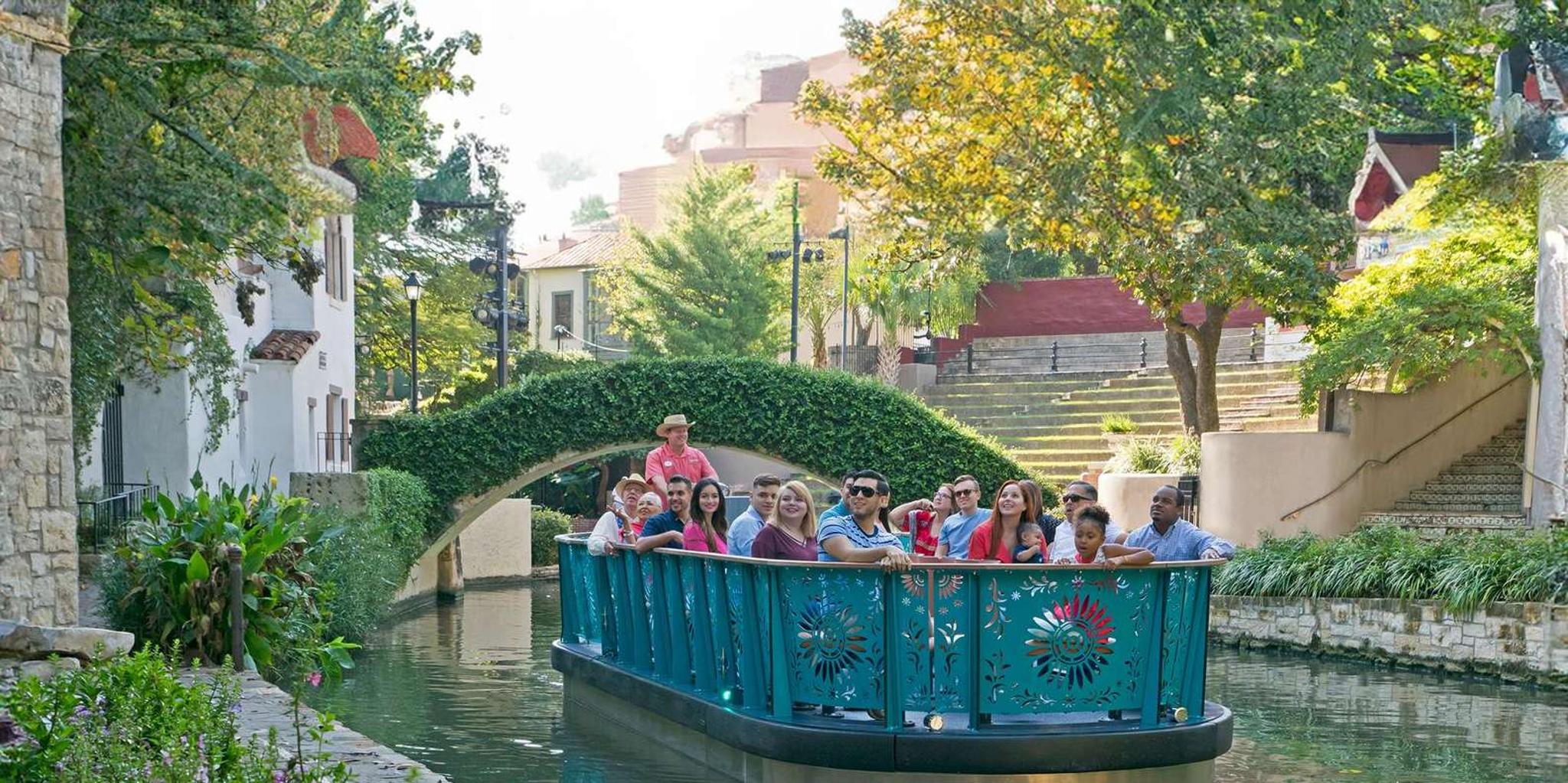 San Antonio River Walk Cruise - Image 4