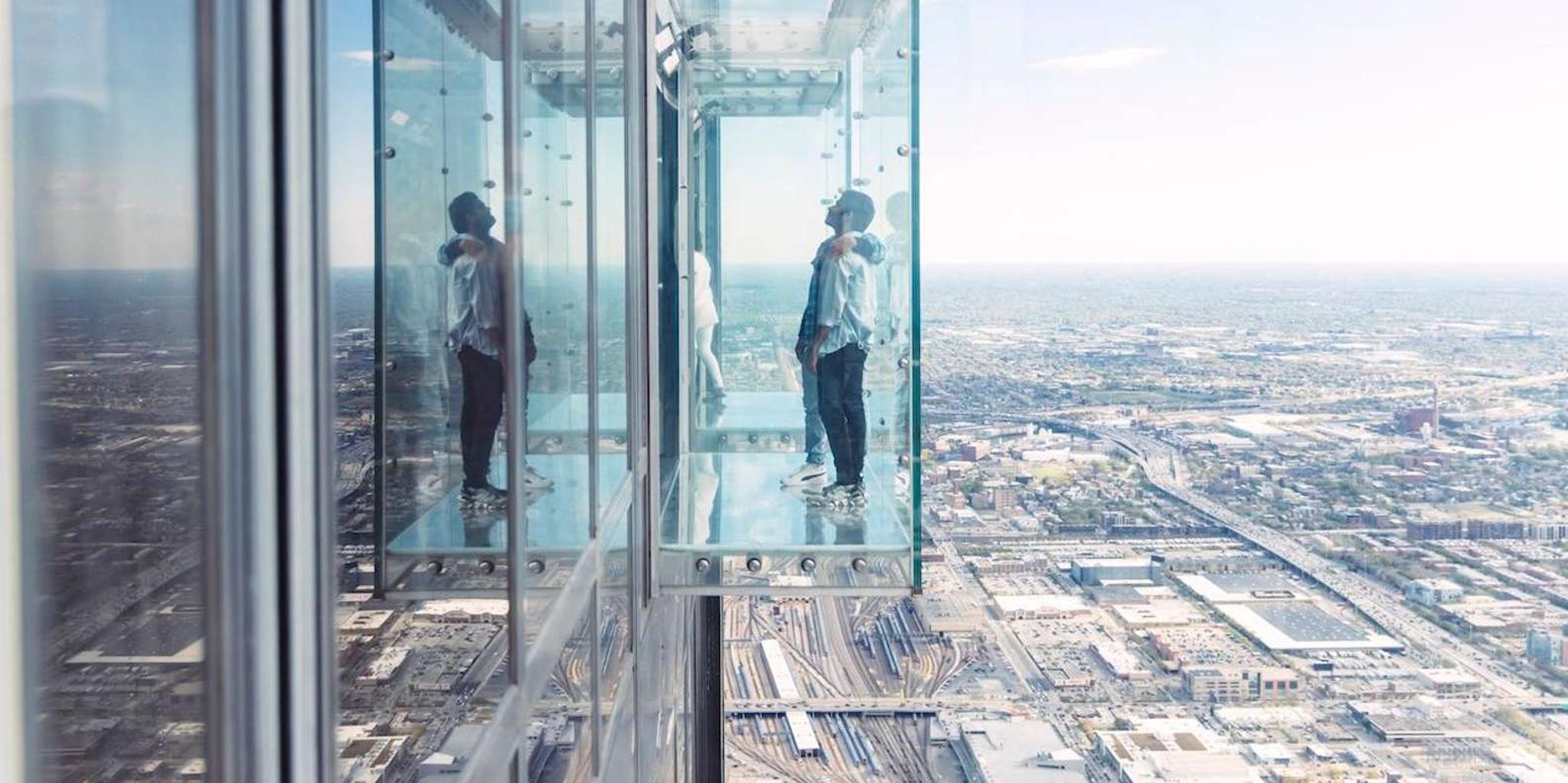 Chicago Willis Tower Skydeck and The Ledge - Image 2