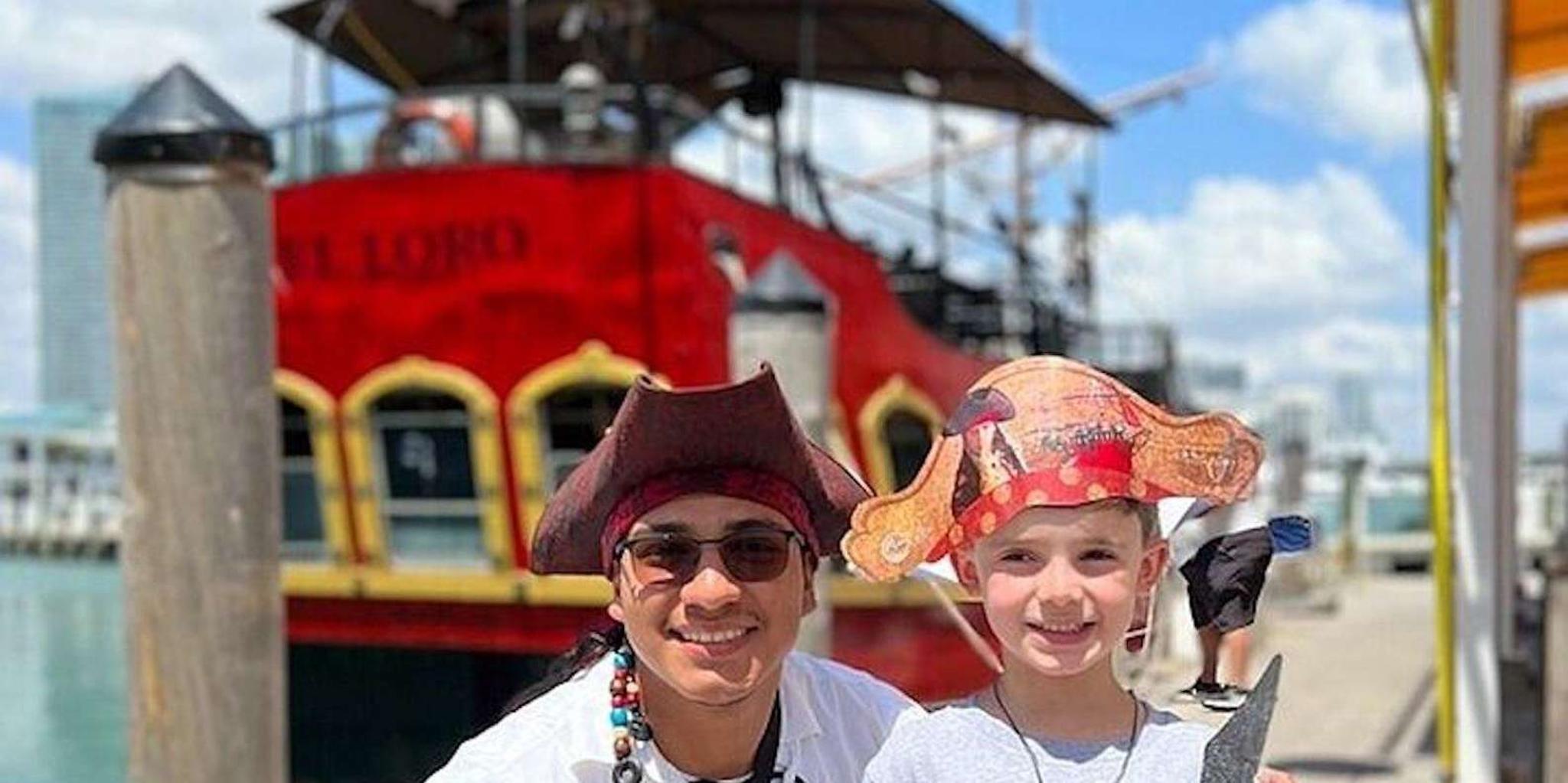 Miami Pirate Boat Cruise Biscayne Bay 80 min - Image 6