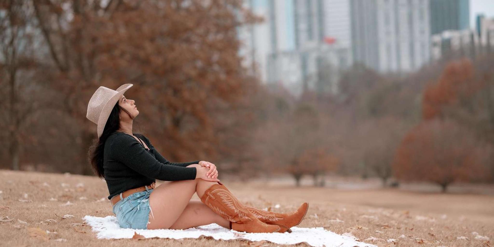 Atlanta Vacation Photoshoot - Image 5