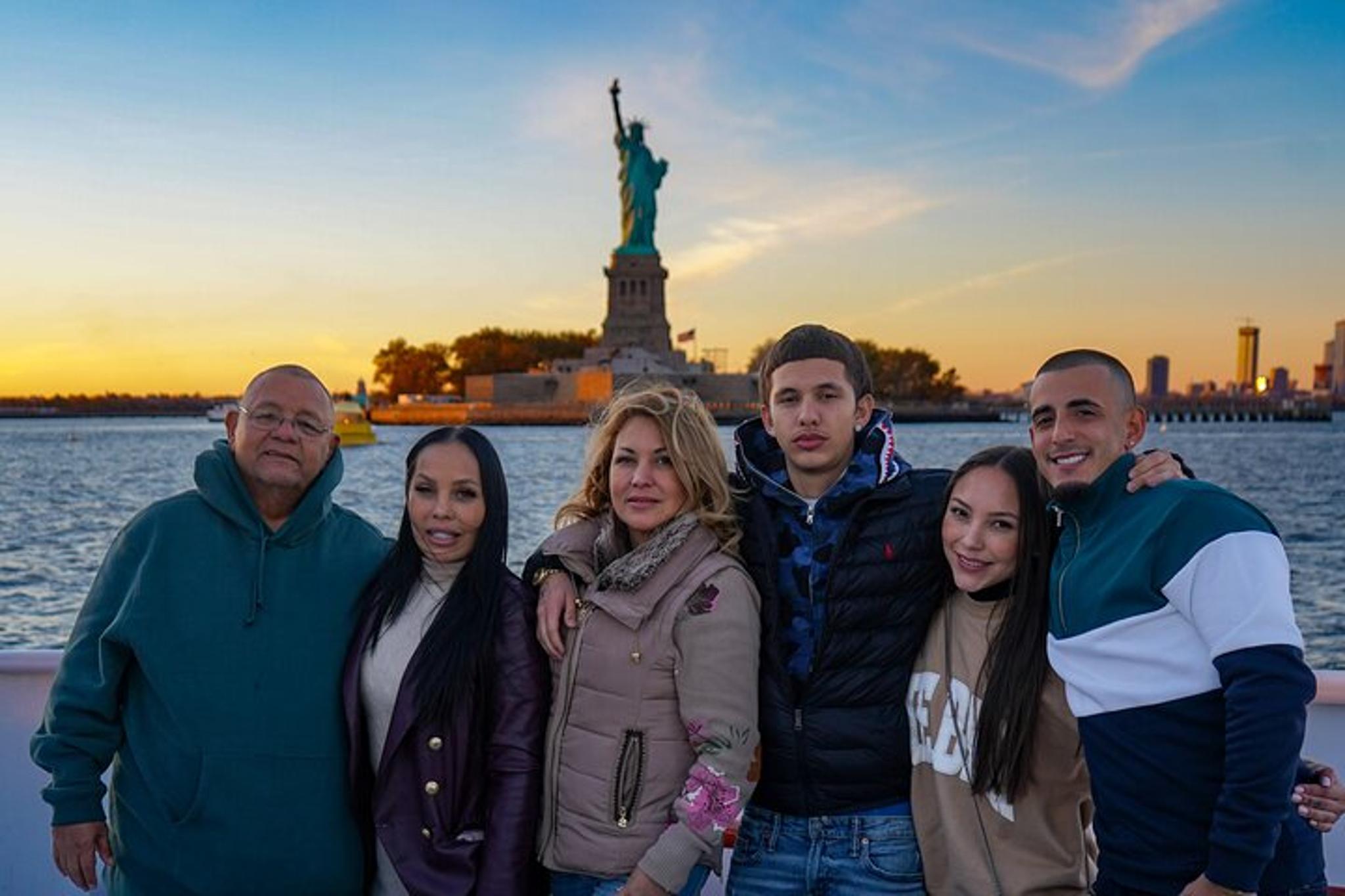 New York City Sunset Cruise - Image 5