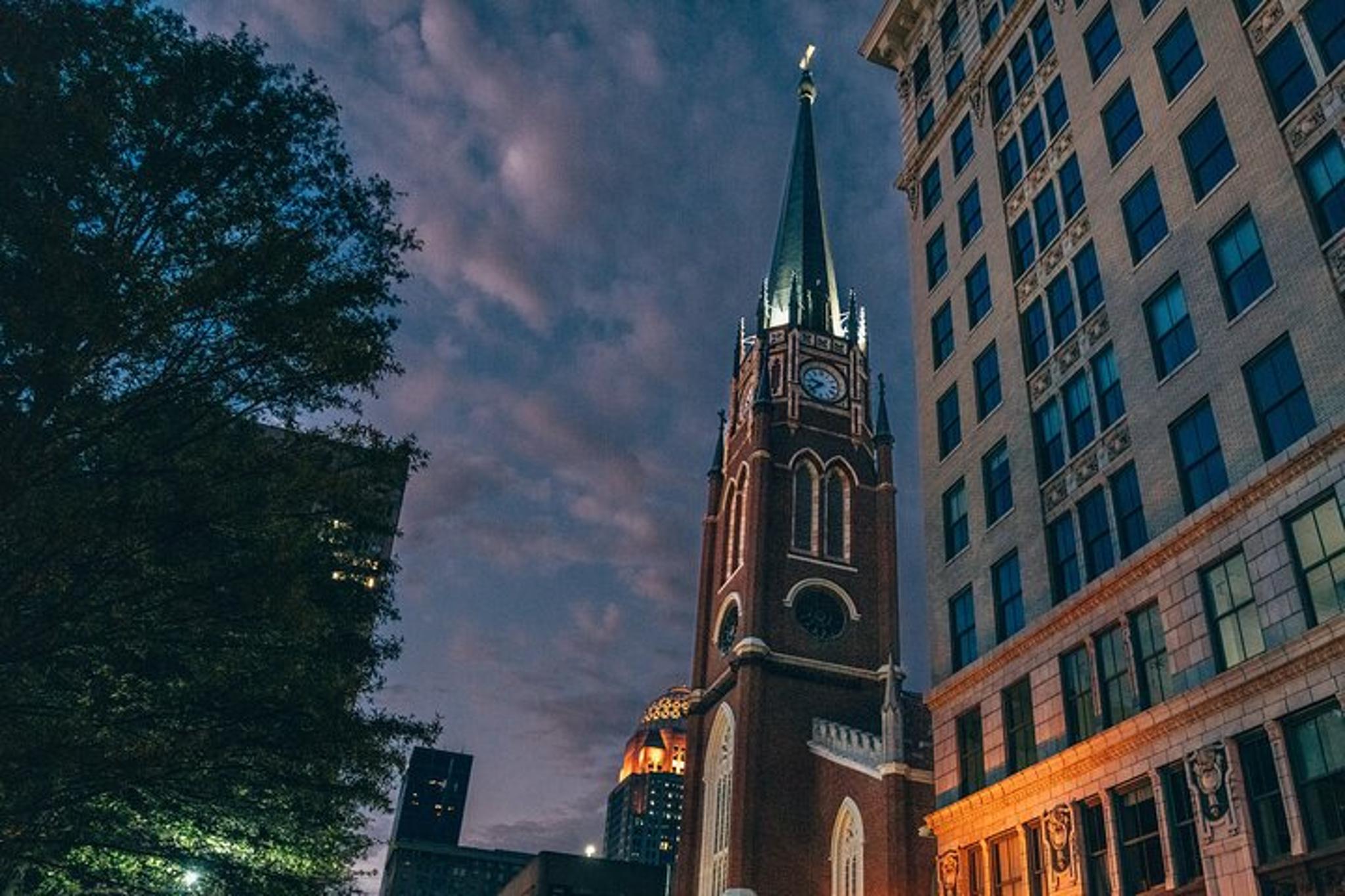 Louisville Murder, Crime, & Ghost Tour with Cocktail - Image 4
