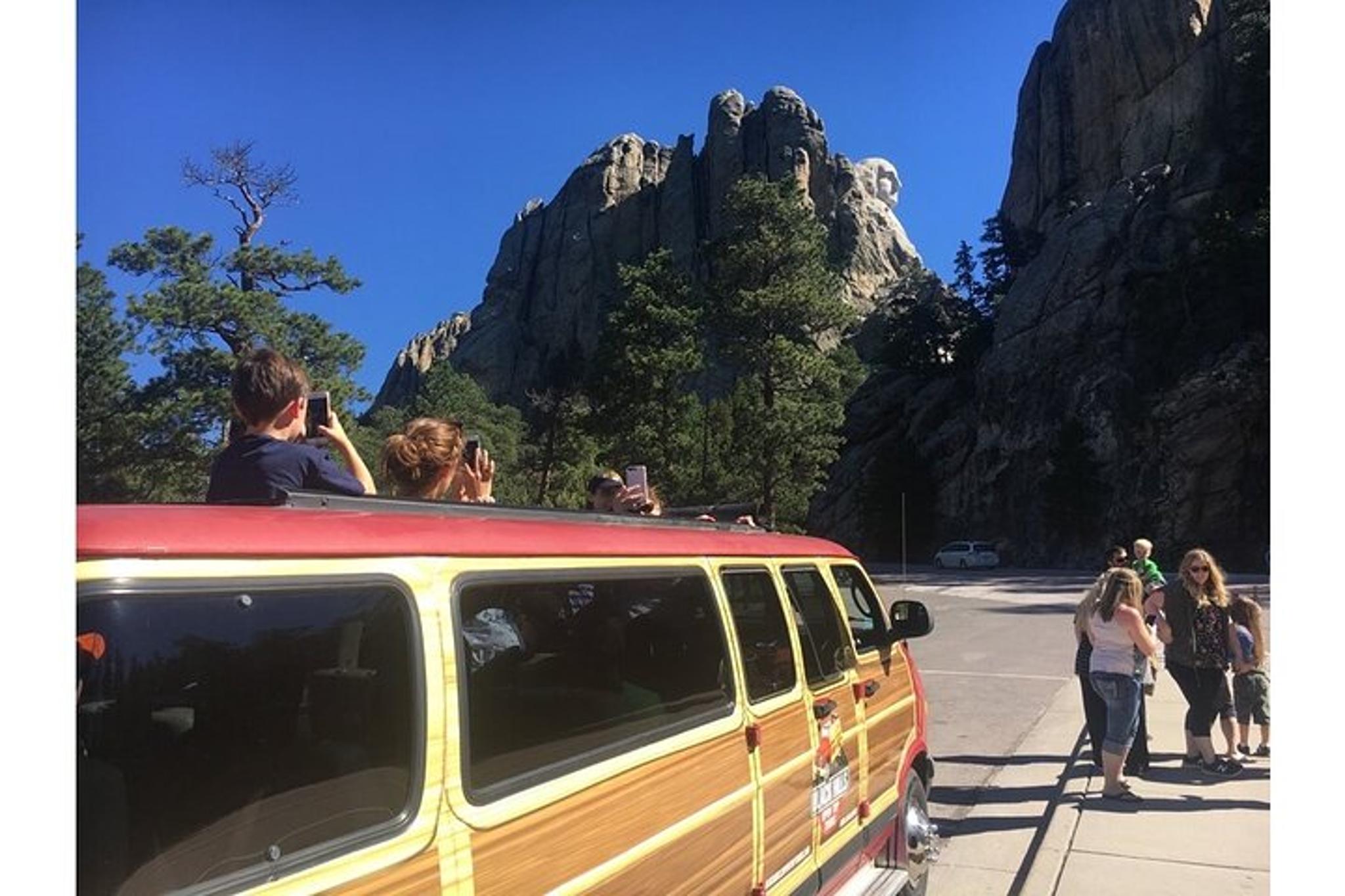 Keystone Mt Rushmore and Crazy Horse Tour - Image 6