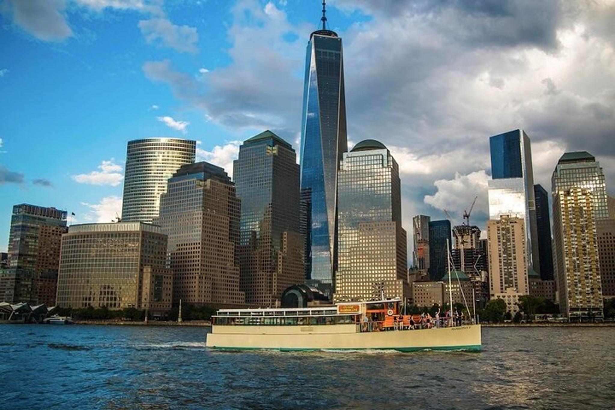 New York Climate Change Yacht Tour - Image 4