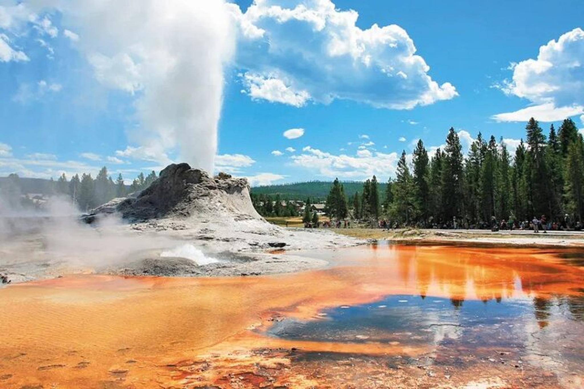 Salt Lake City Yellowstone and Grand Teton 3-Day Tour