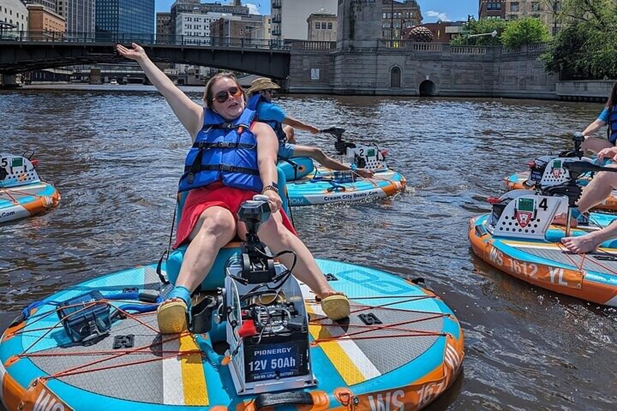 Milwaukee River Party Boat Rentals - Image 4