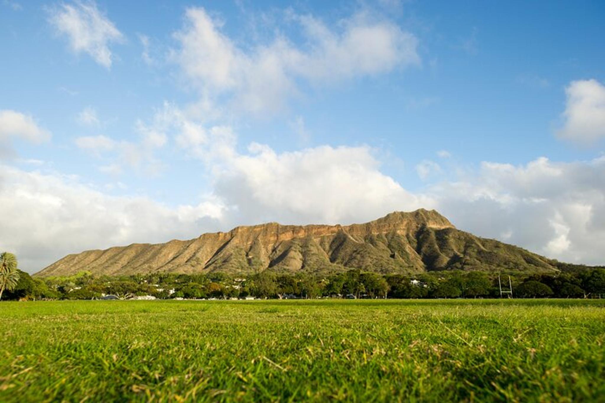 Honolulu Diamond Head Hike at Sunrise - Image 5