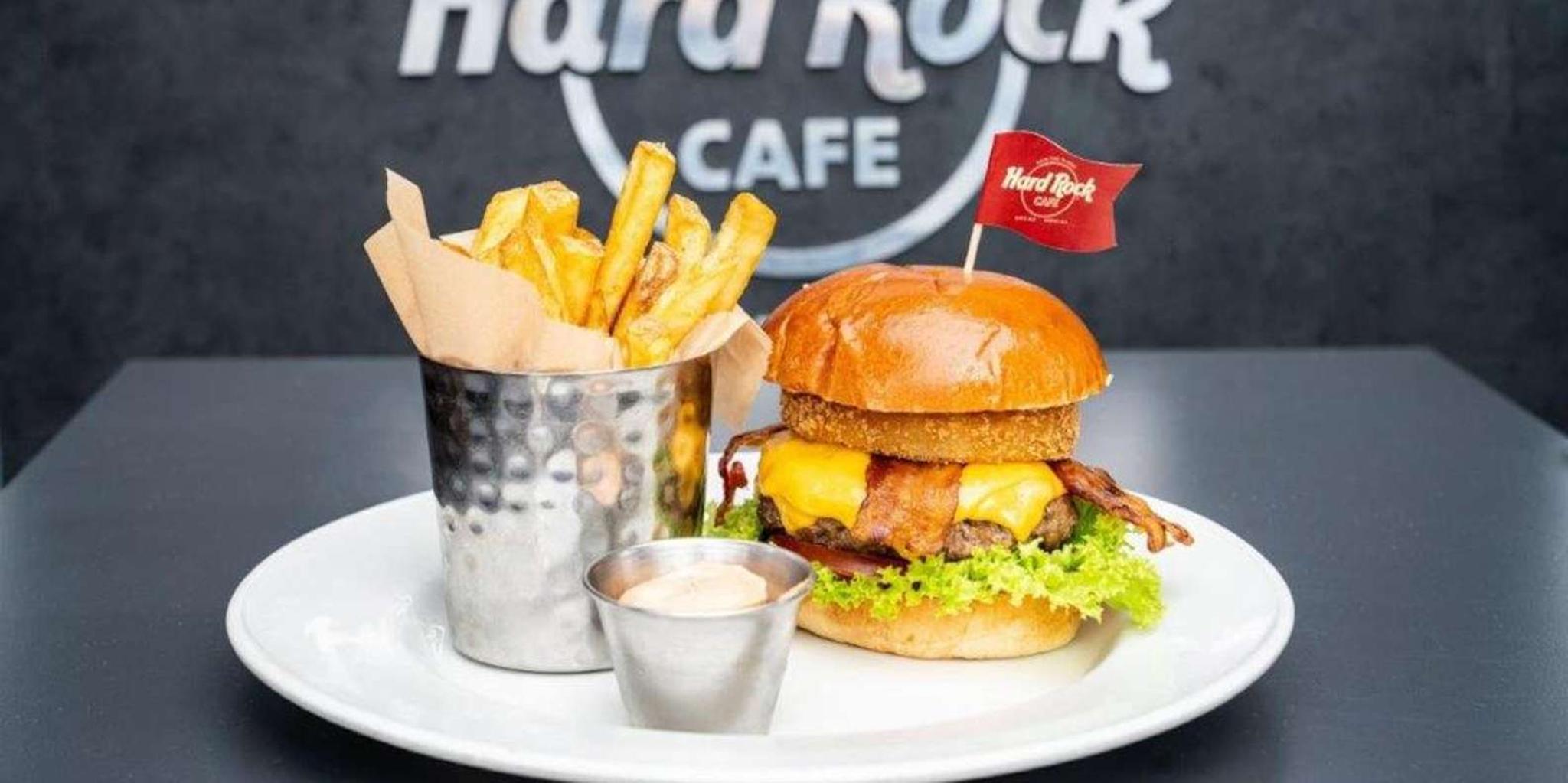 New Orleans Hard Rock Cafe Dining Experience