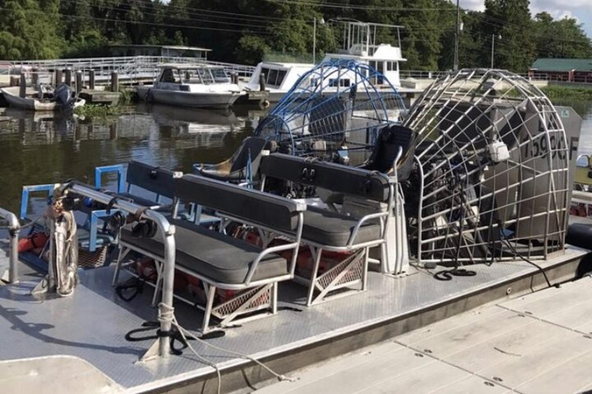 New Orleans Airboat Swamp Tour with Transportation