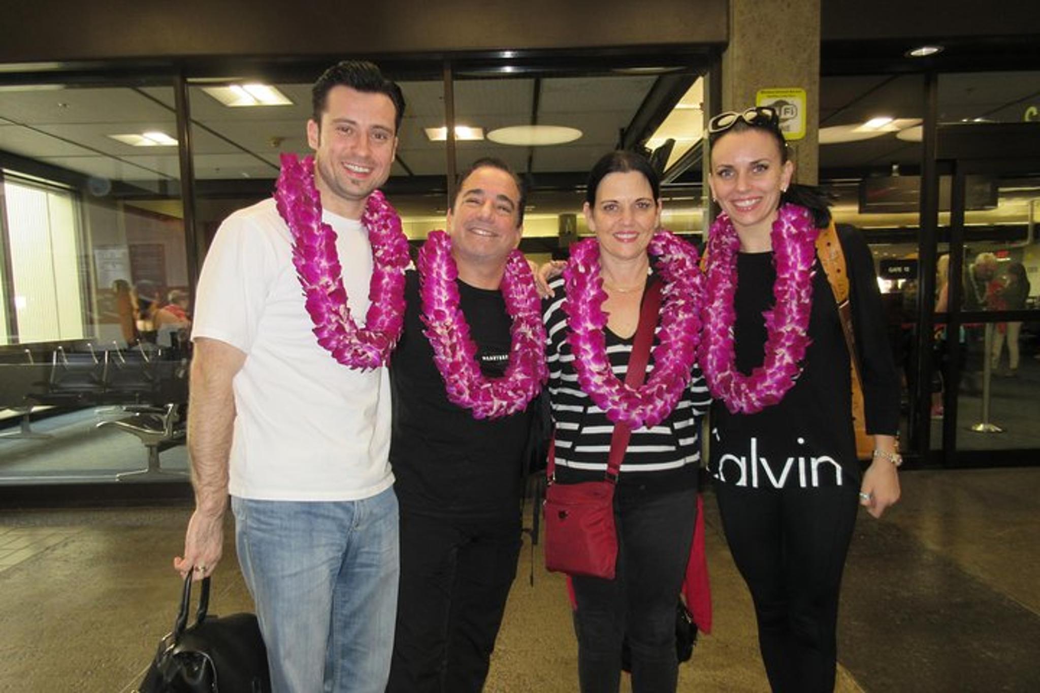 Kona Airport Lei Greeting - Image 6