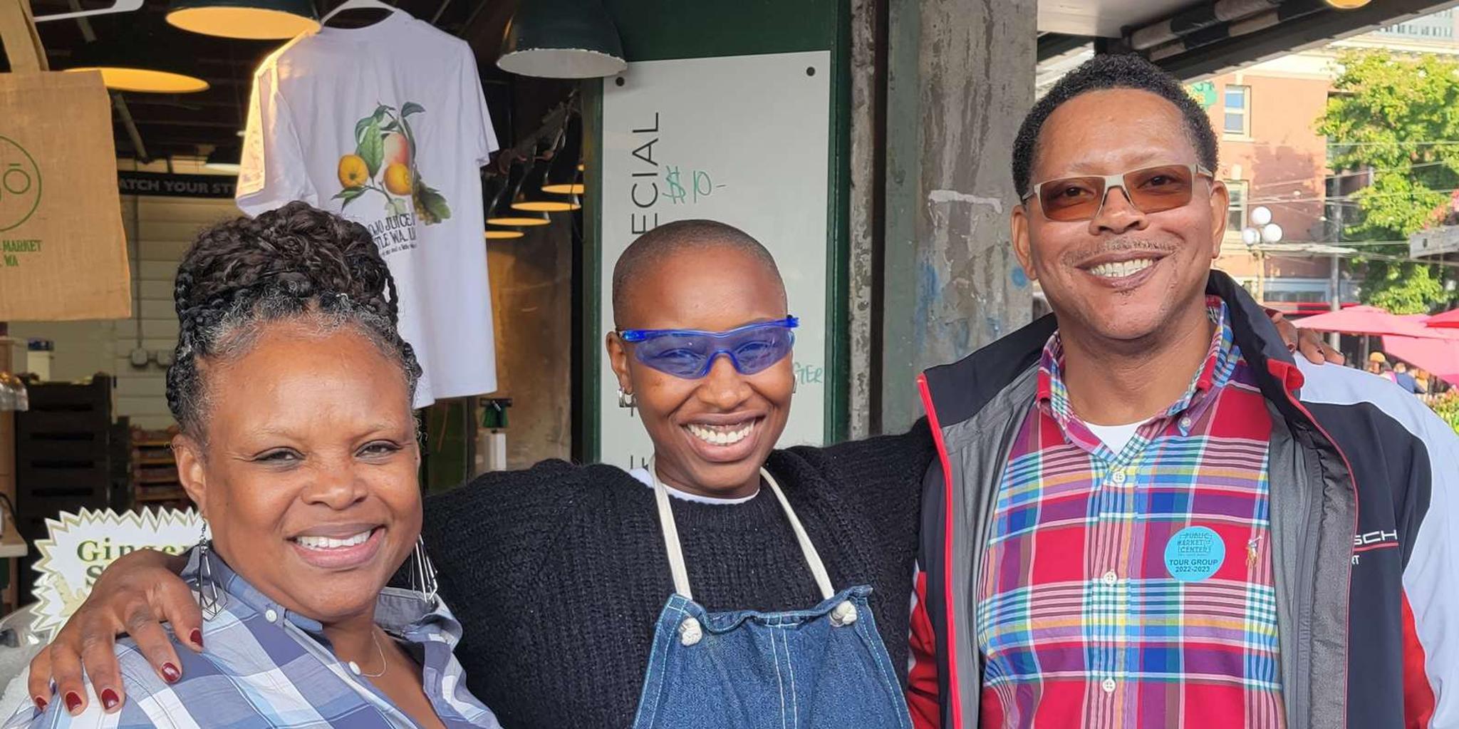 Seattle Pike Place Market Seafood Tasting Tour - Image 6