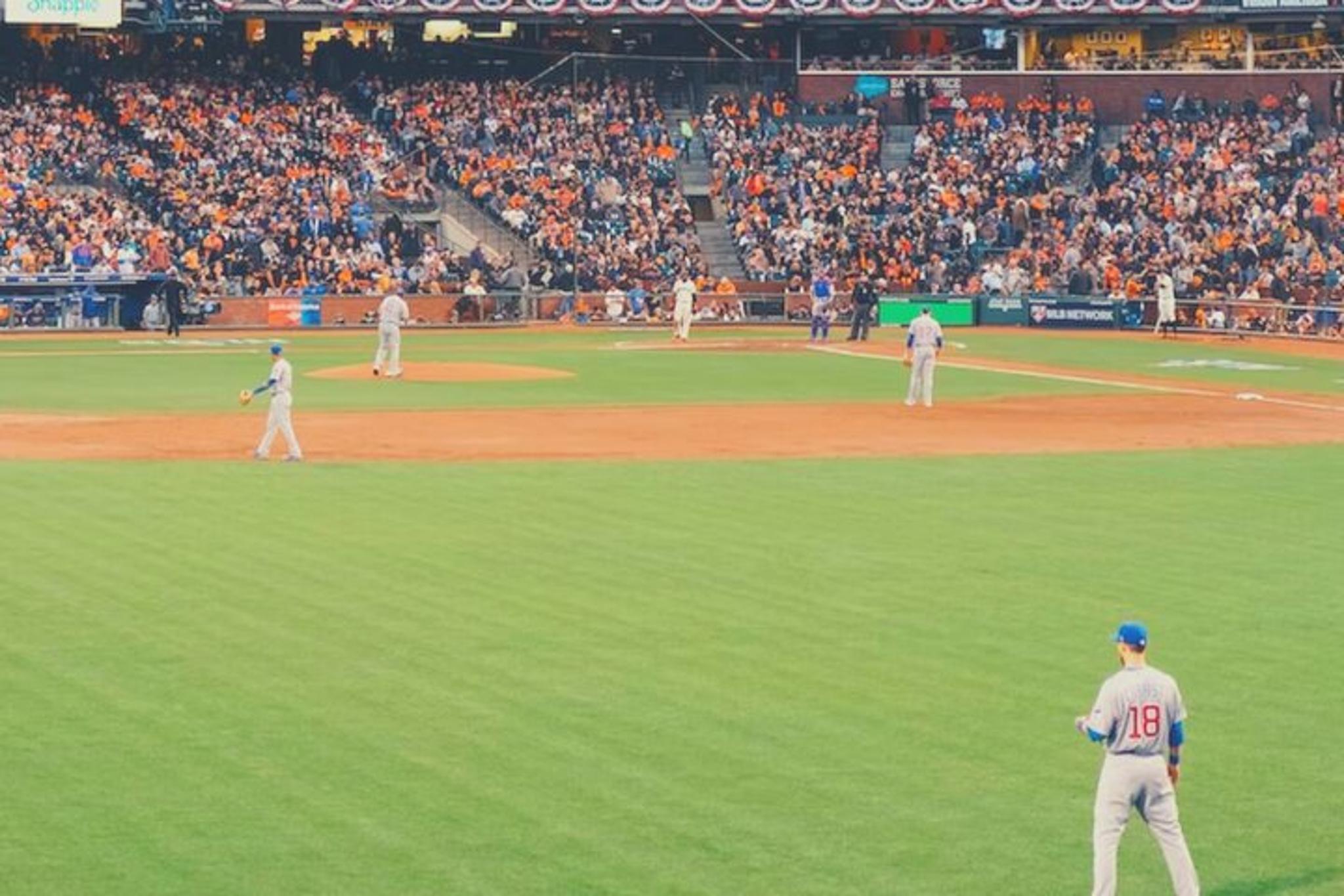 San Francisco Giants Baseball Game at Oracle Park - Image 6