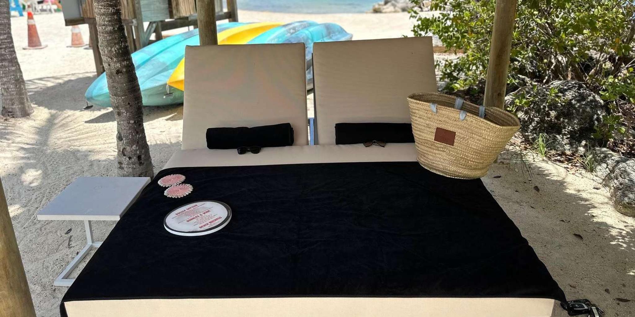 Key Largo Beach Cabana Experience - Image 4