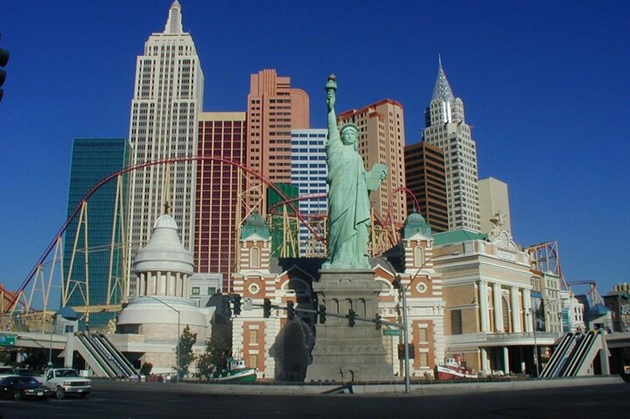 Las Vegas Wedding Ceremony - Image 4