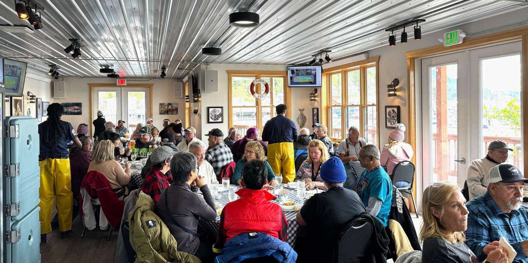 Ketchikan Lumberjack Show & Crab Feast - Image 4