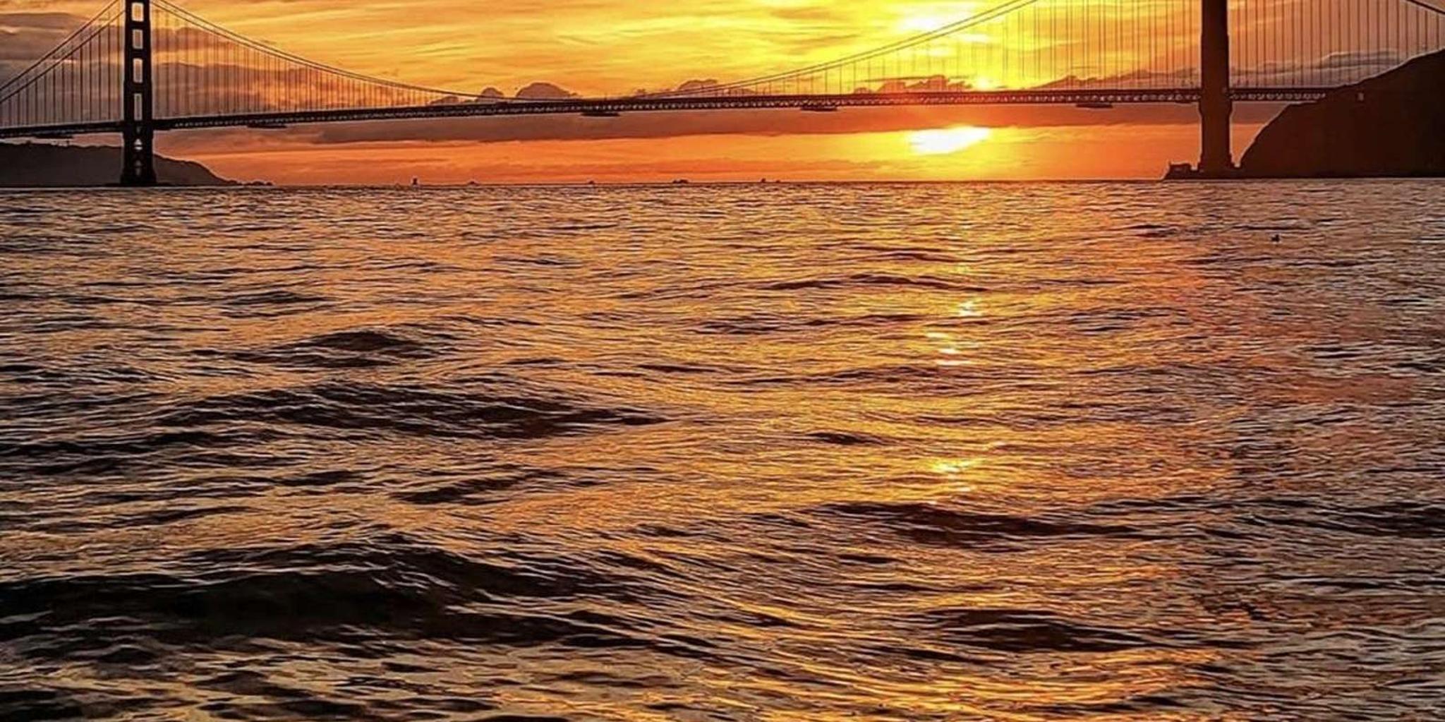 San Francisco Sunset Sailing Experience