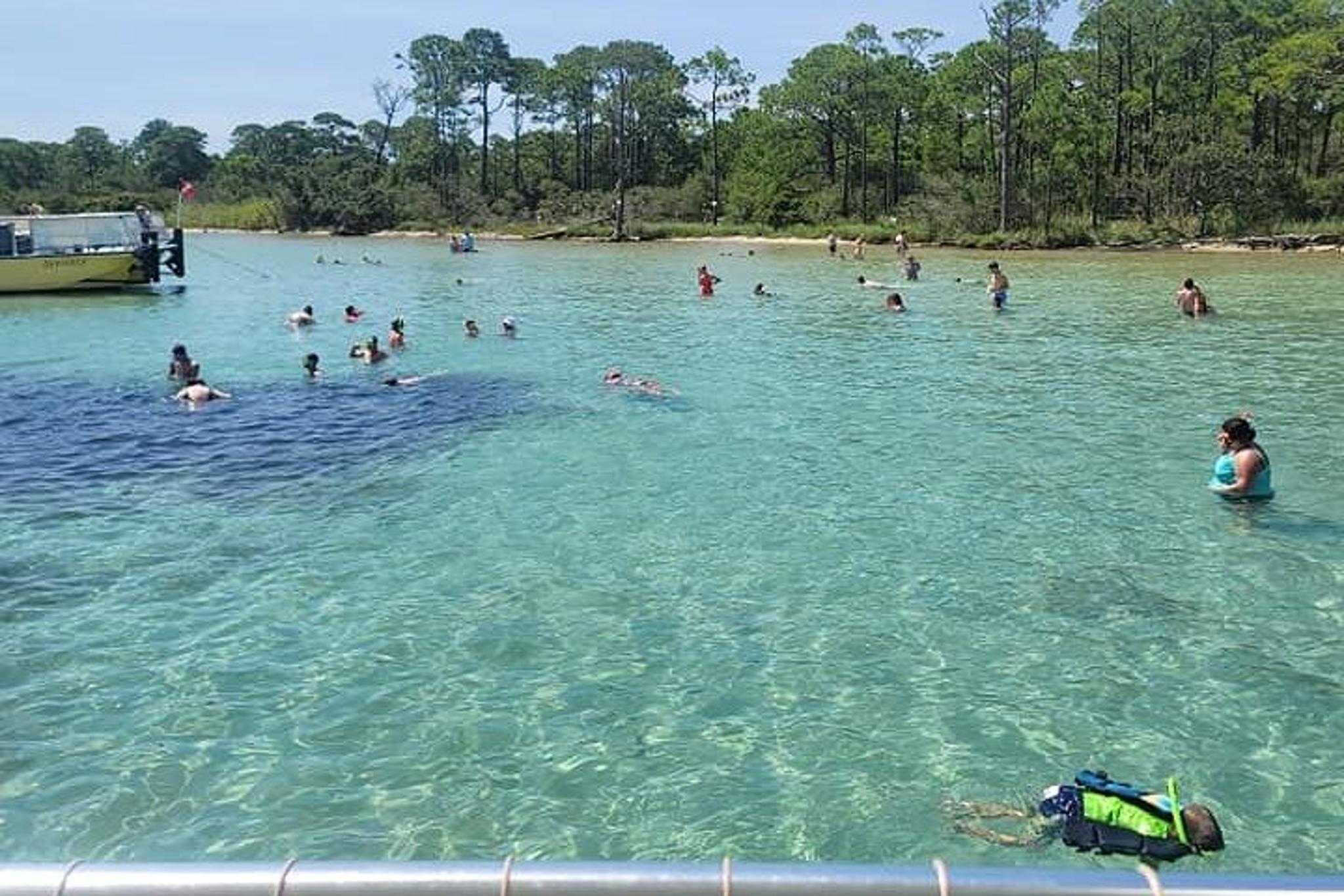 Fort Walton Beach Snorkeling and Dolphin Tour